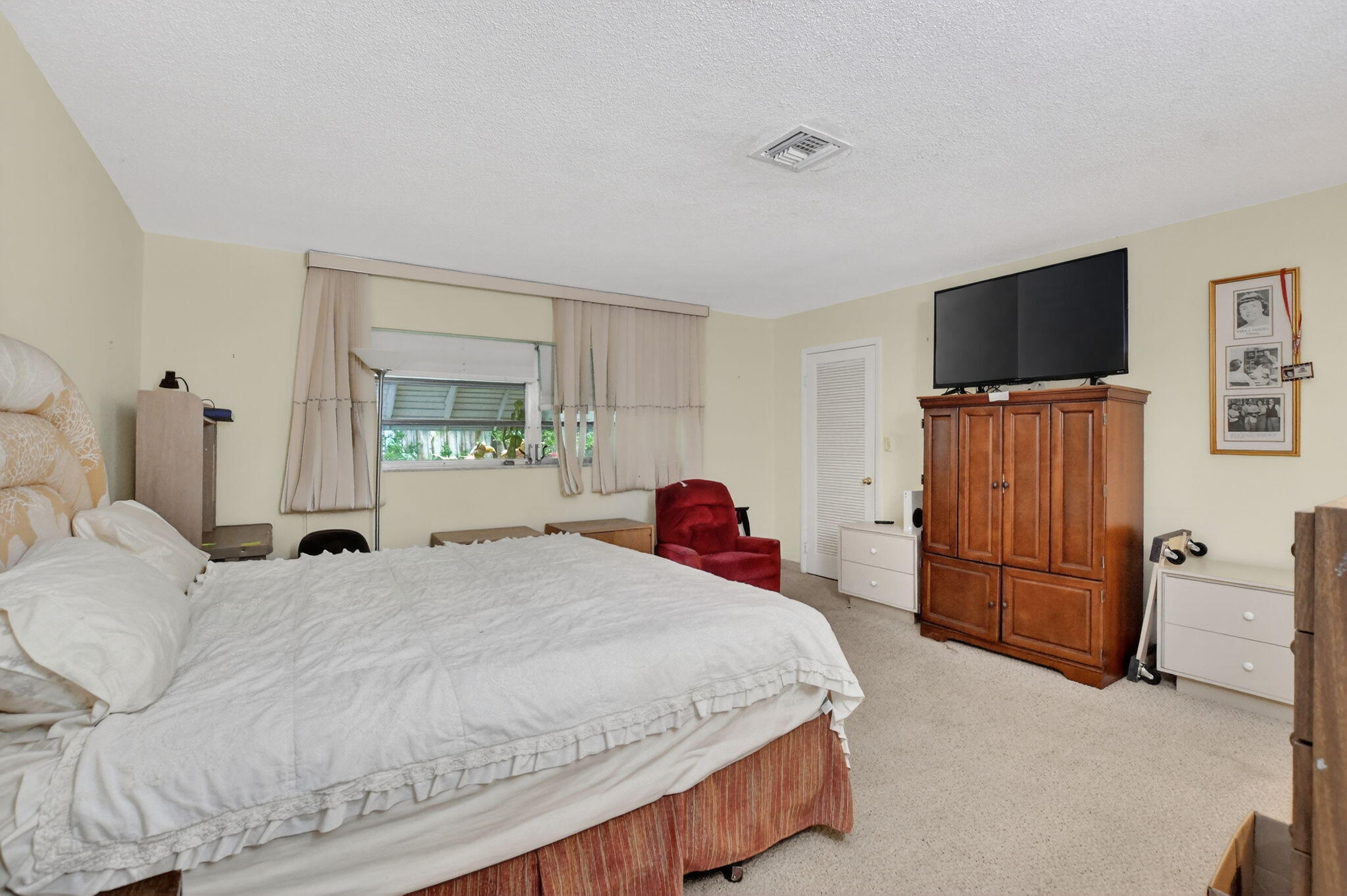 1060 NW 4th Street