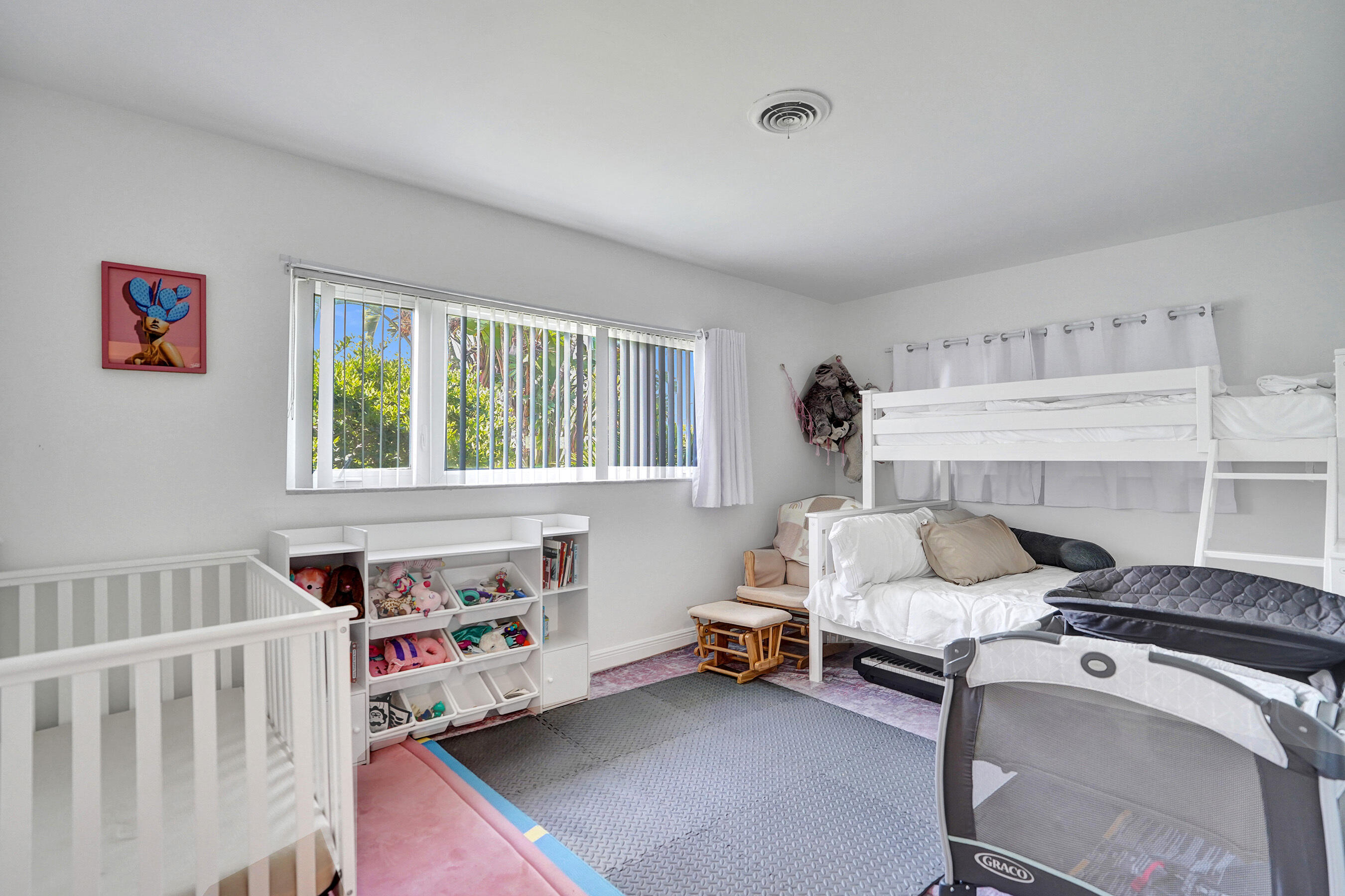 246 NE 30th Street