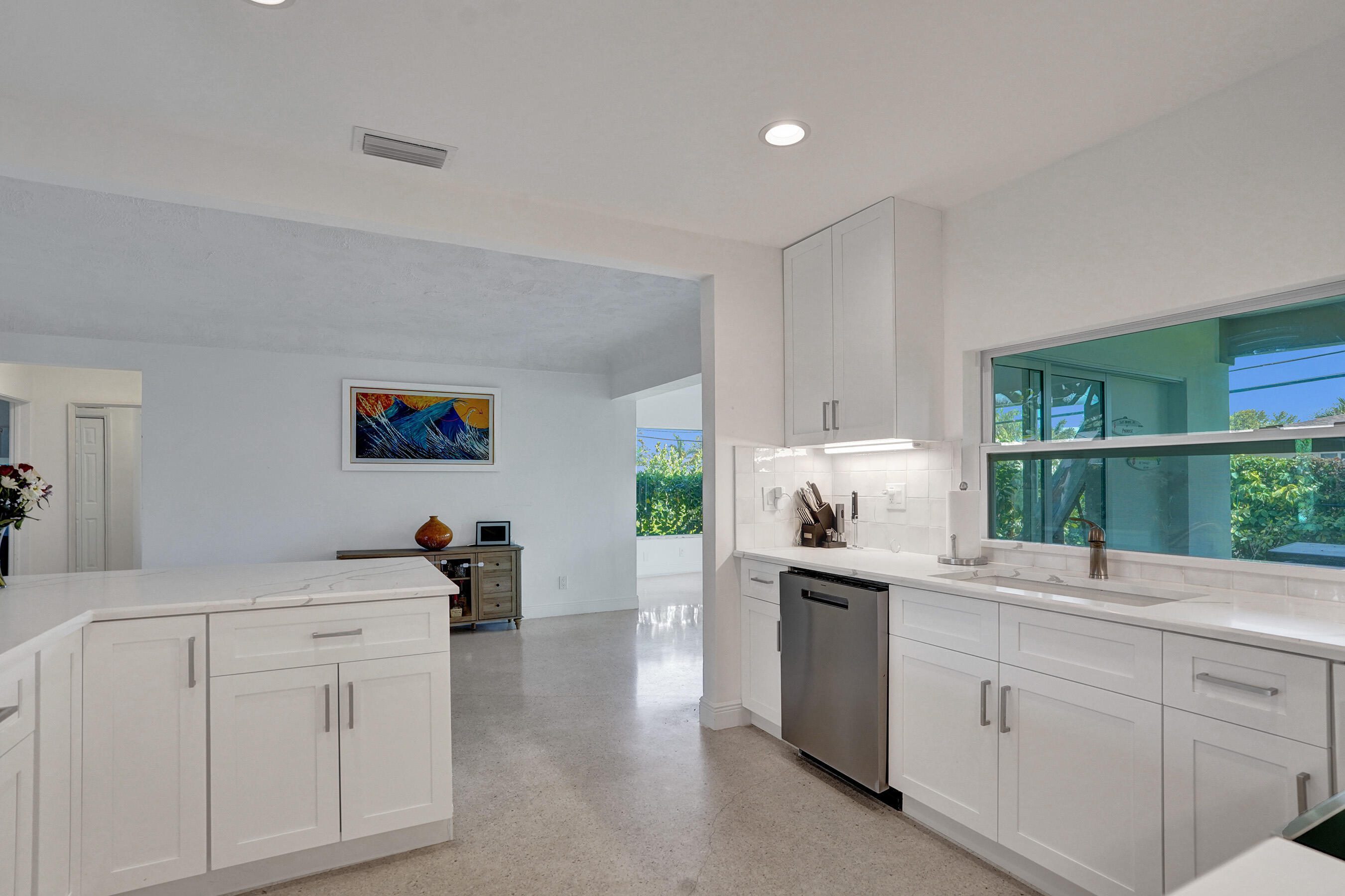 246 NE 30th Street
