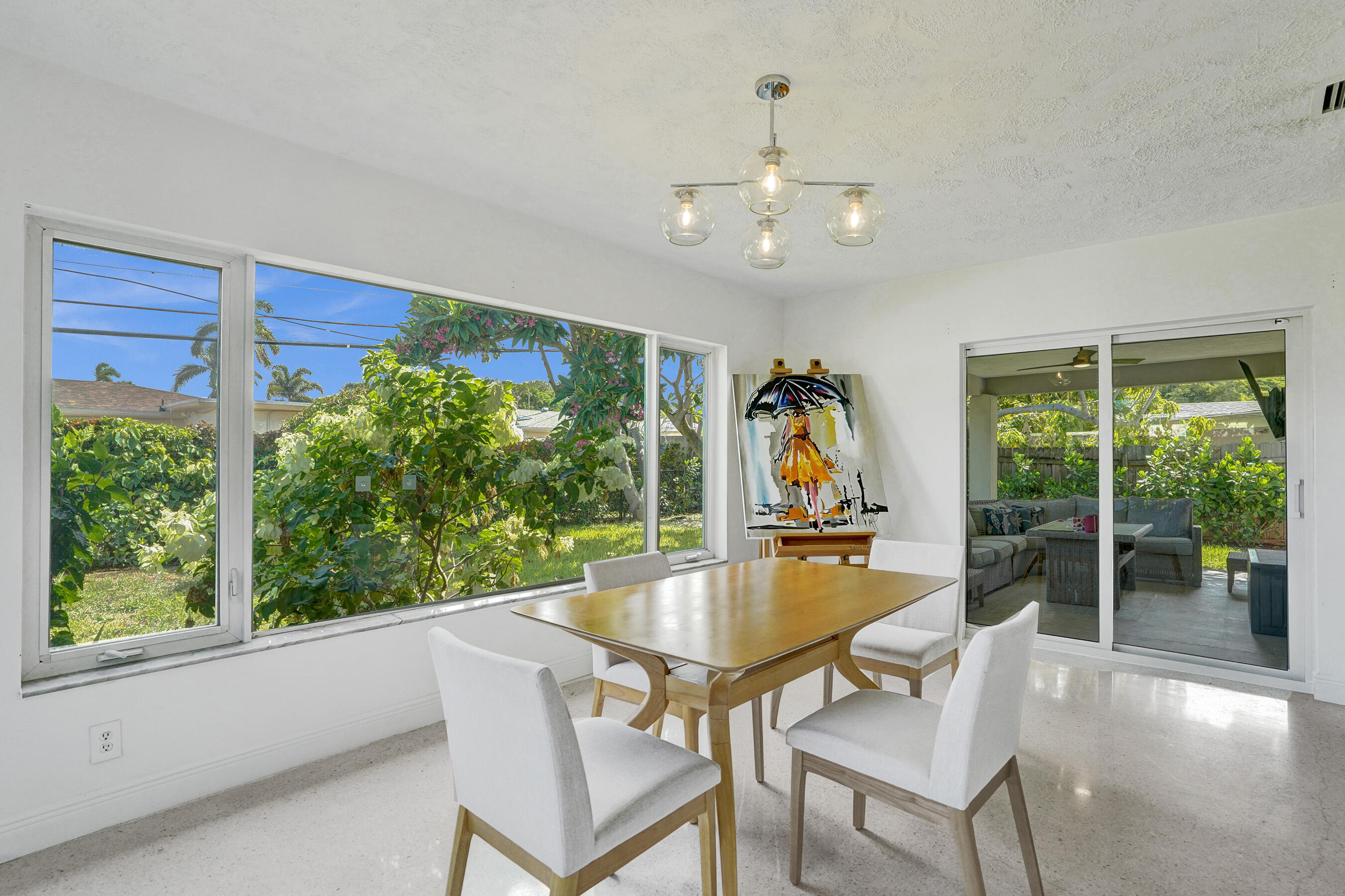 246 NE 30th Street