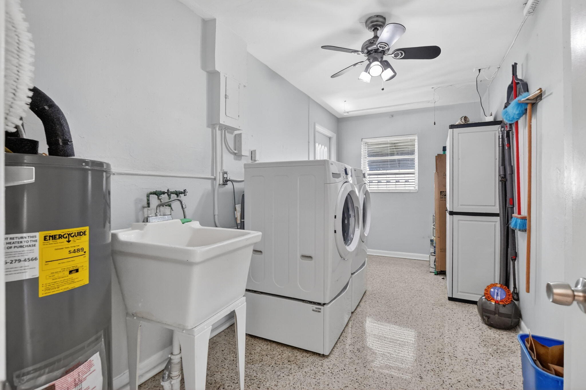 456 NE 28th Terrace
