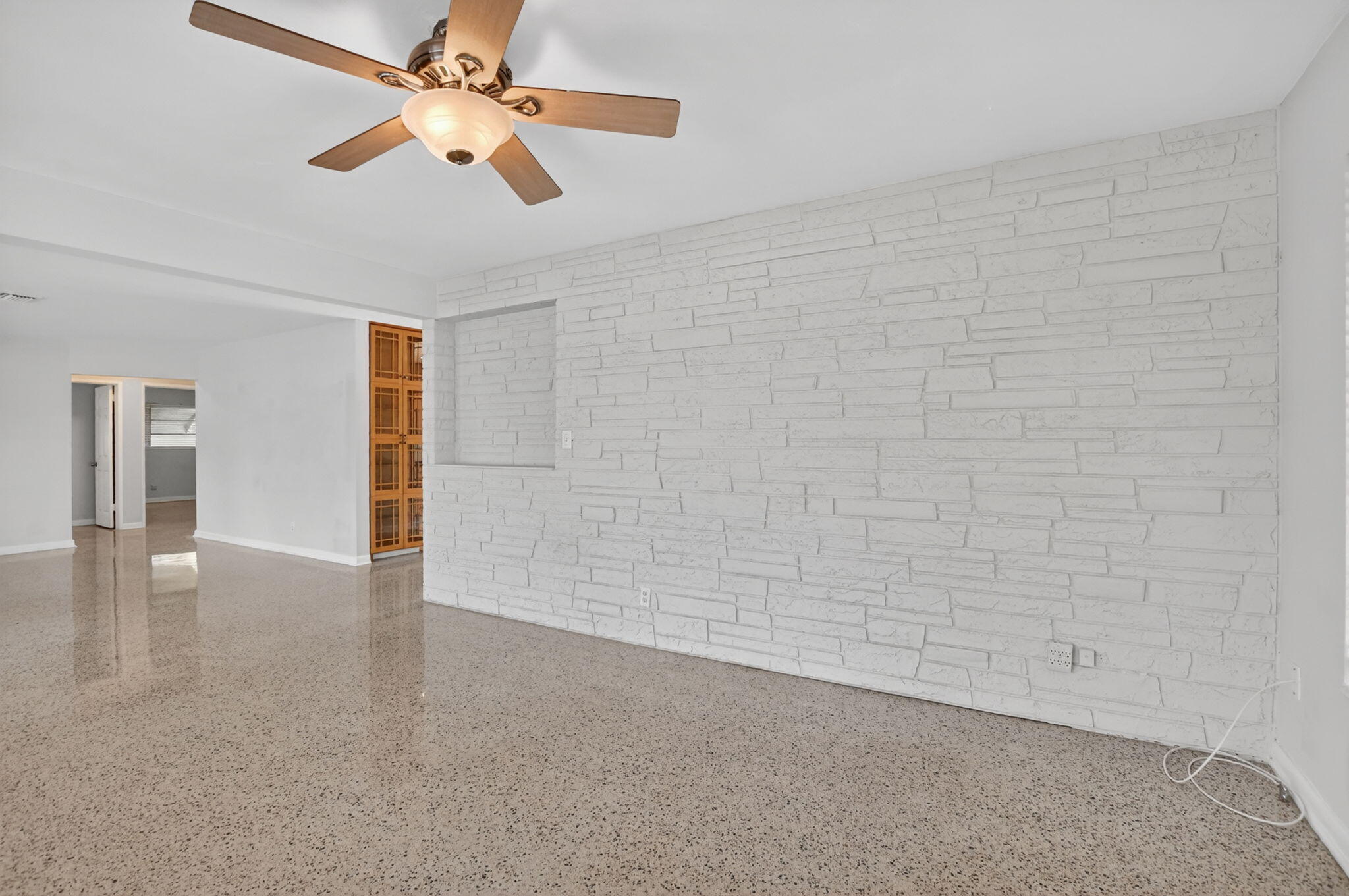 456 NE 28th Terrace