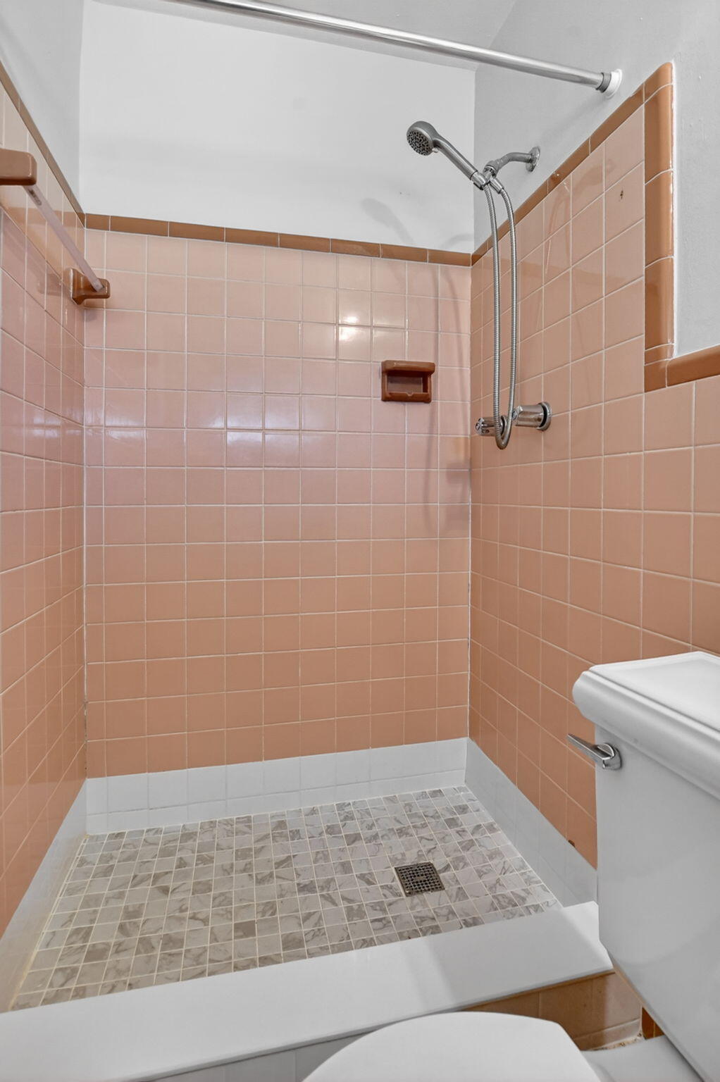 456 NE 28th Terrace