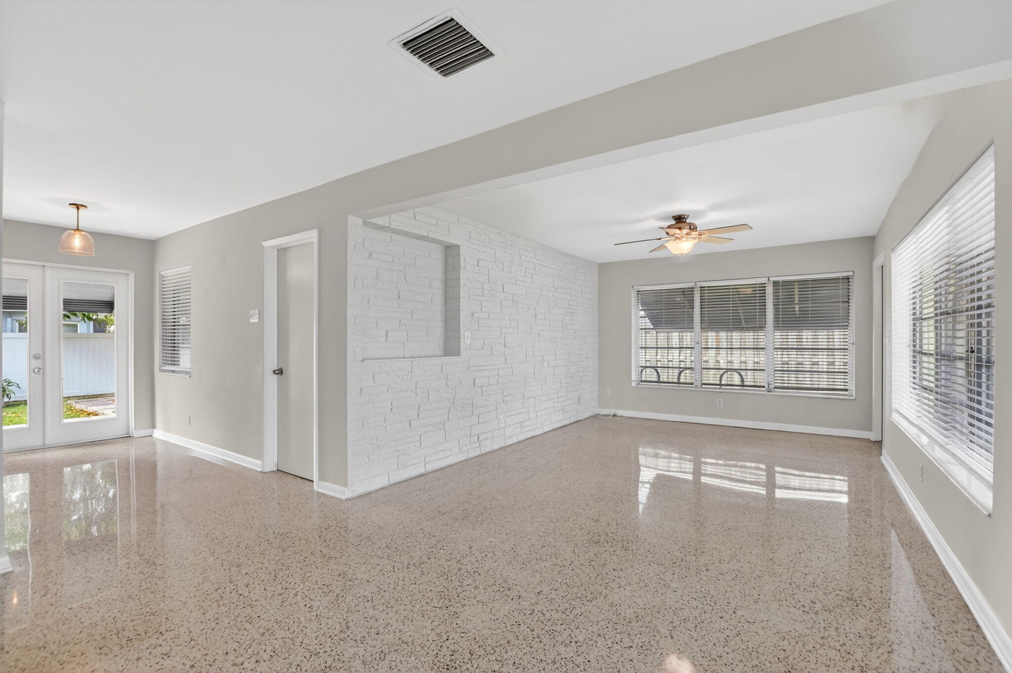 456 NE 28th Terrace