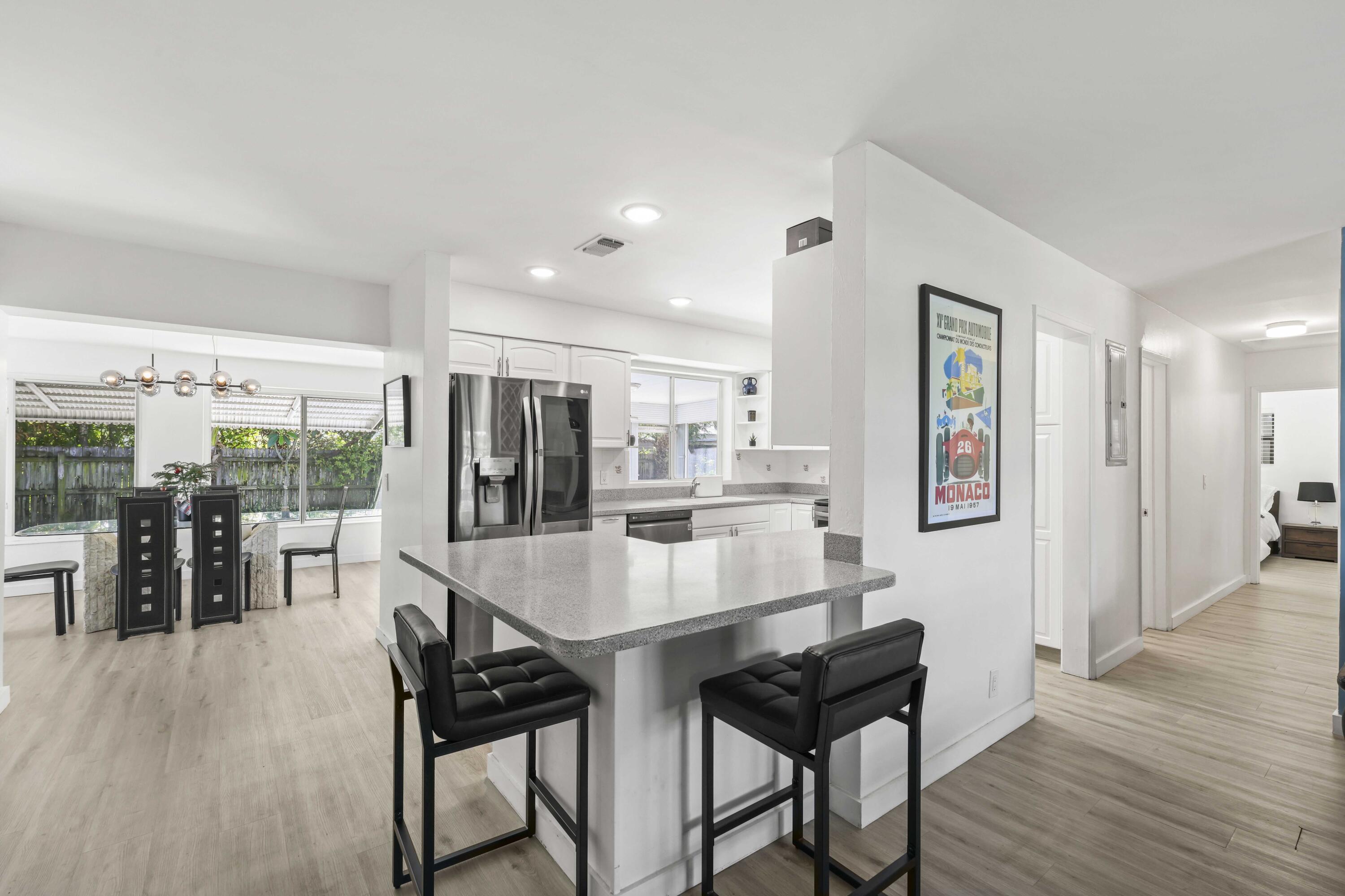 2136 NE 4th Court