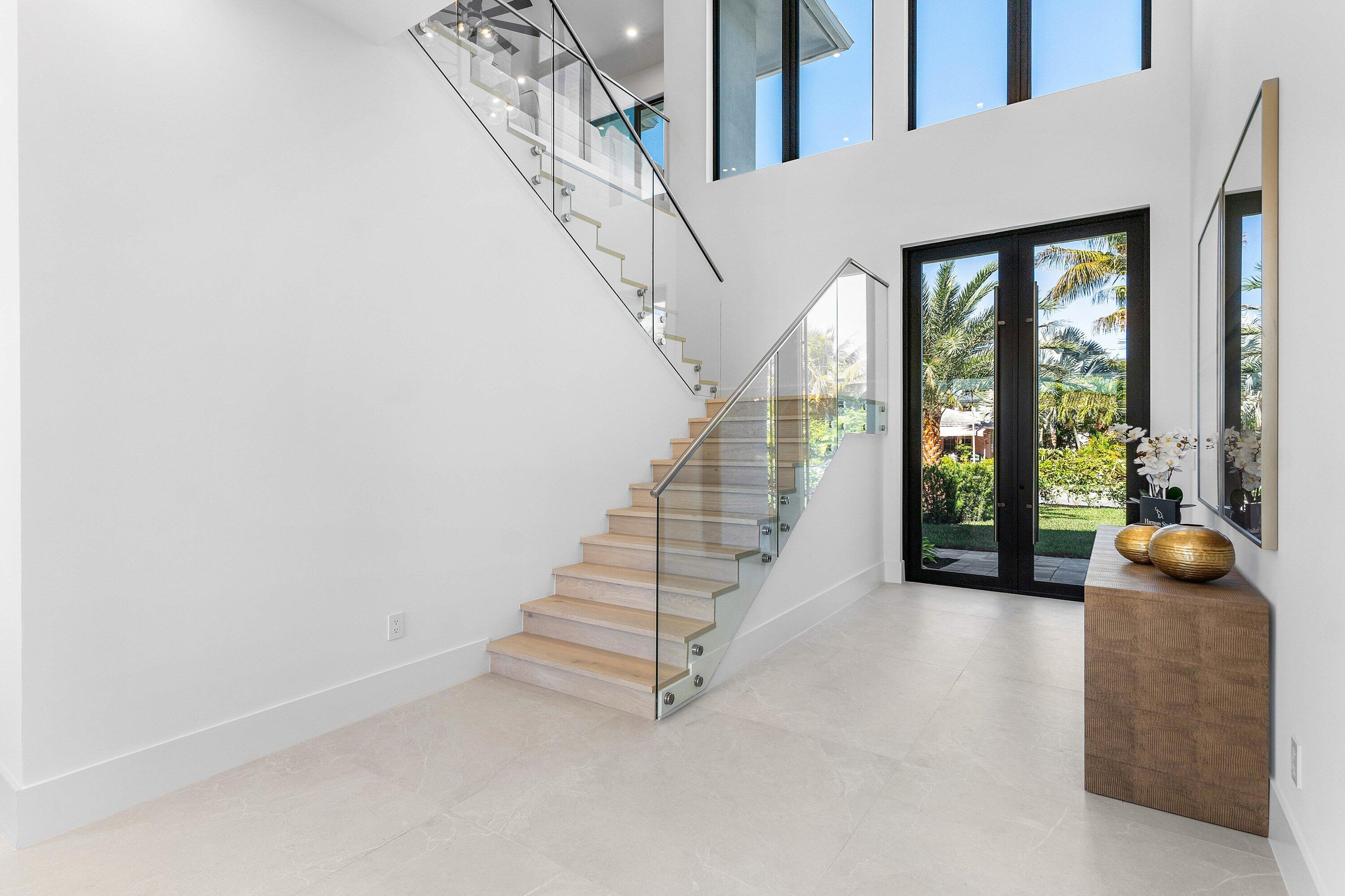 435 NE 15th Terrace