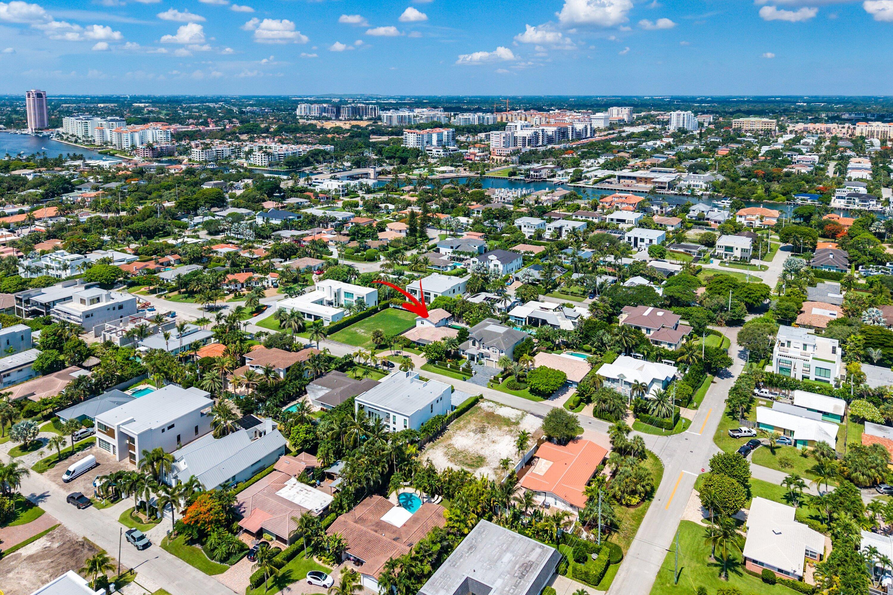 299 NE Wavecrest Court