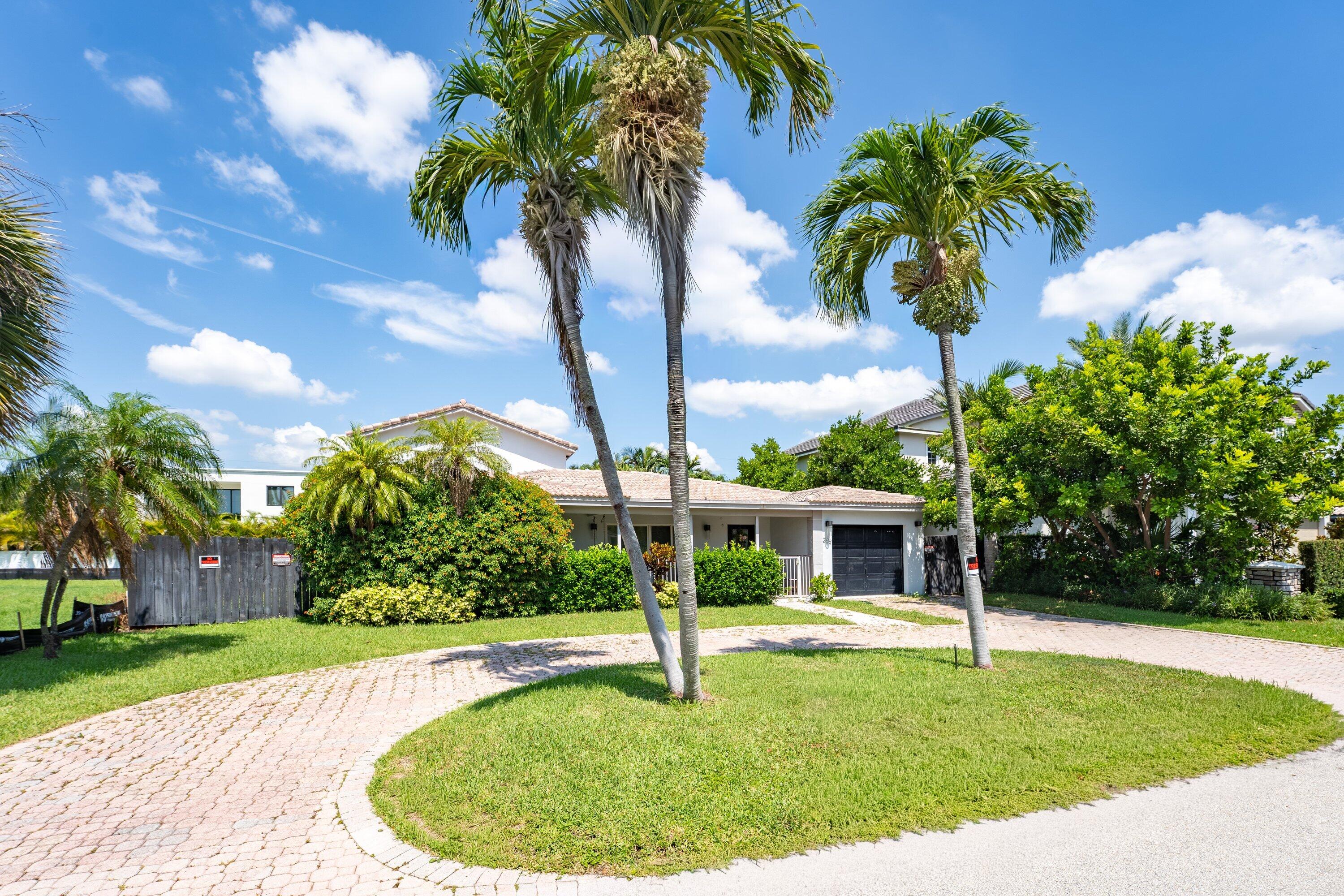 299 NE Wavecrest Court