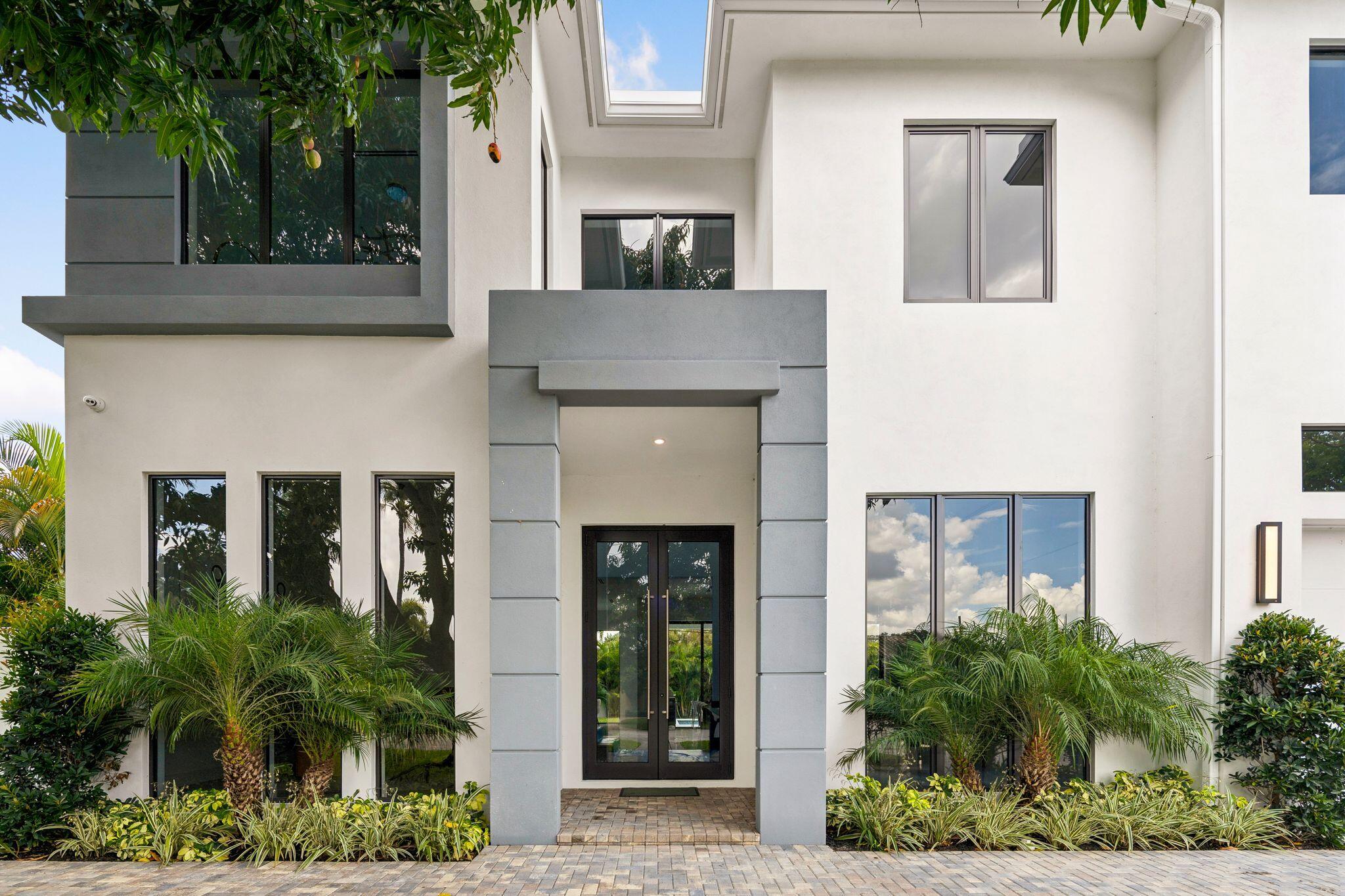1040 NW 6th Terrace