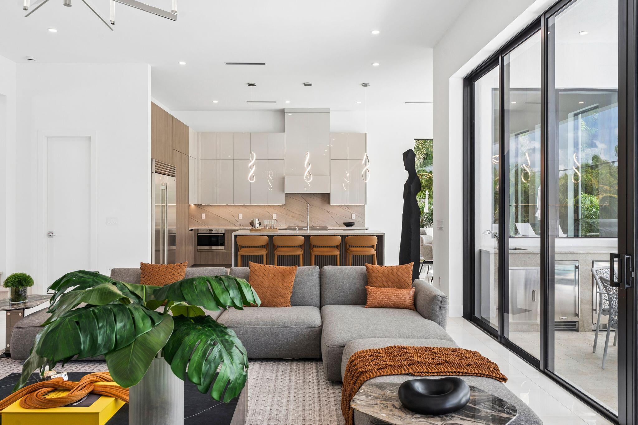 1040 NW 6th Terrace