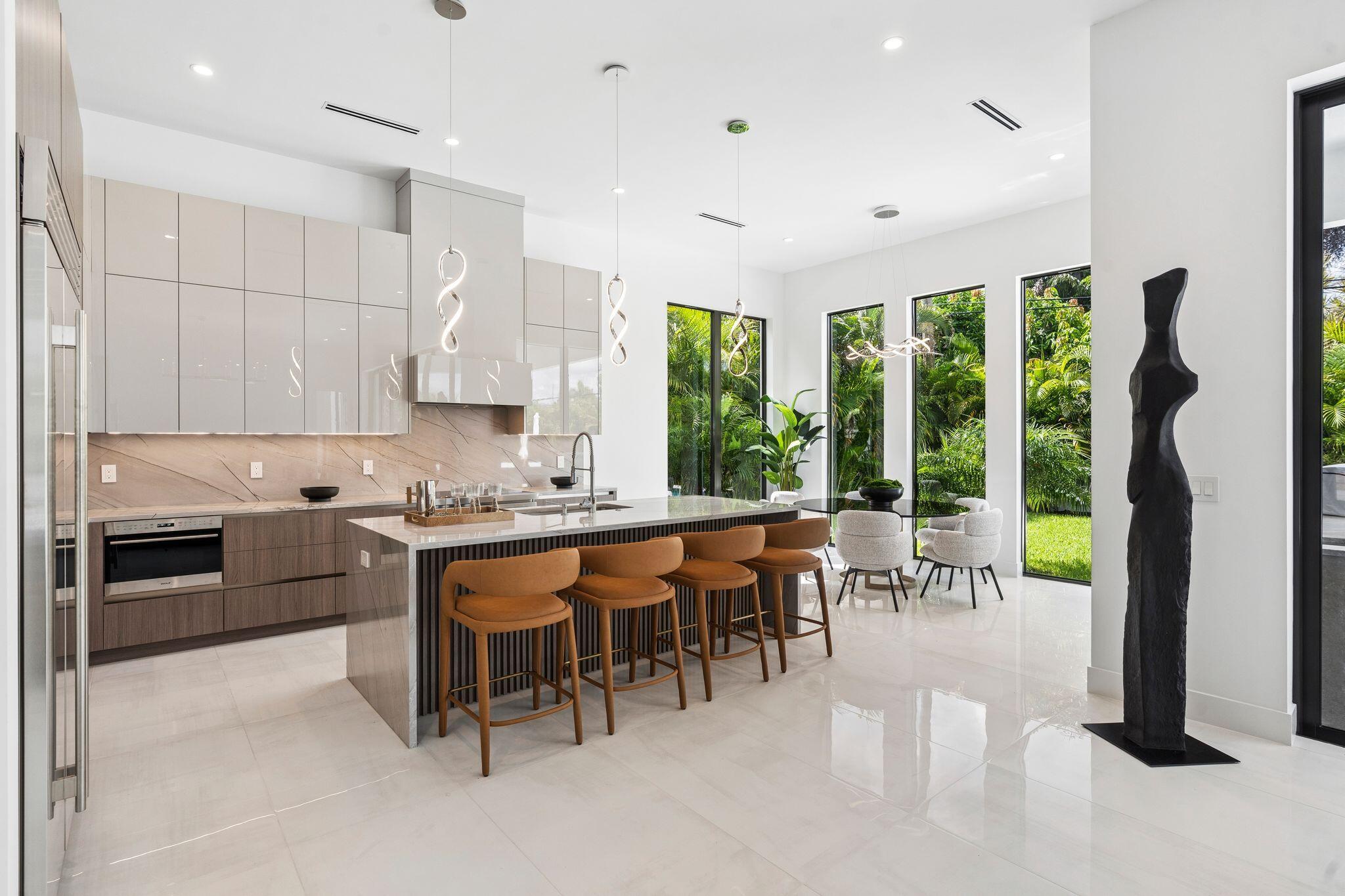 1040 NW 6th Terrace