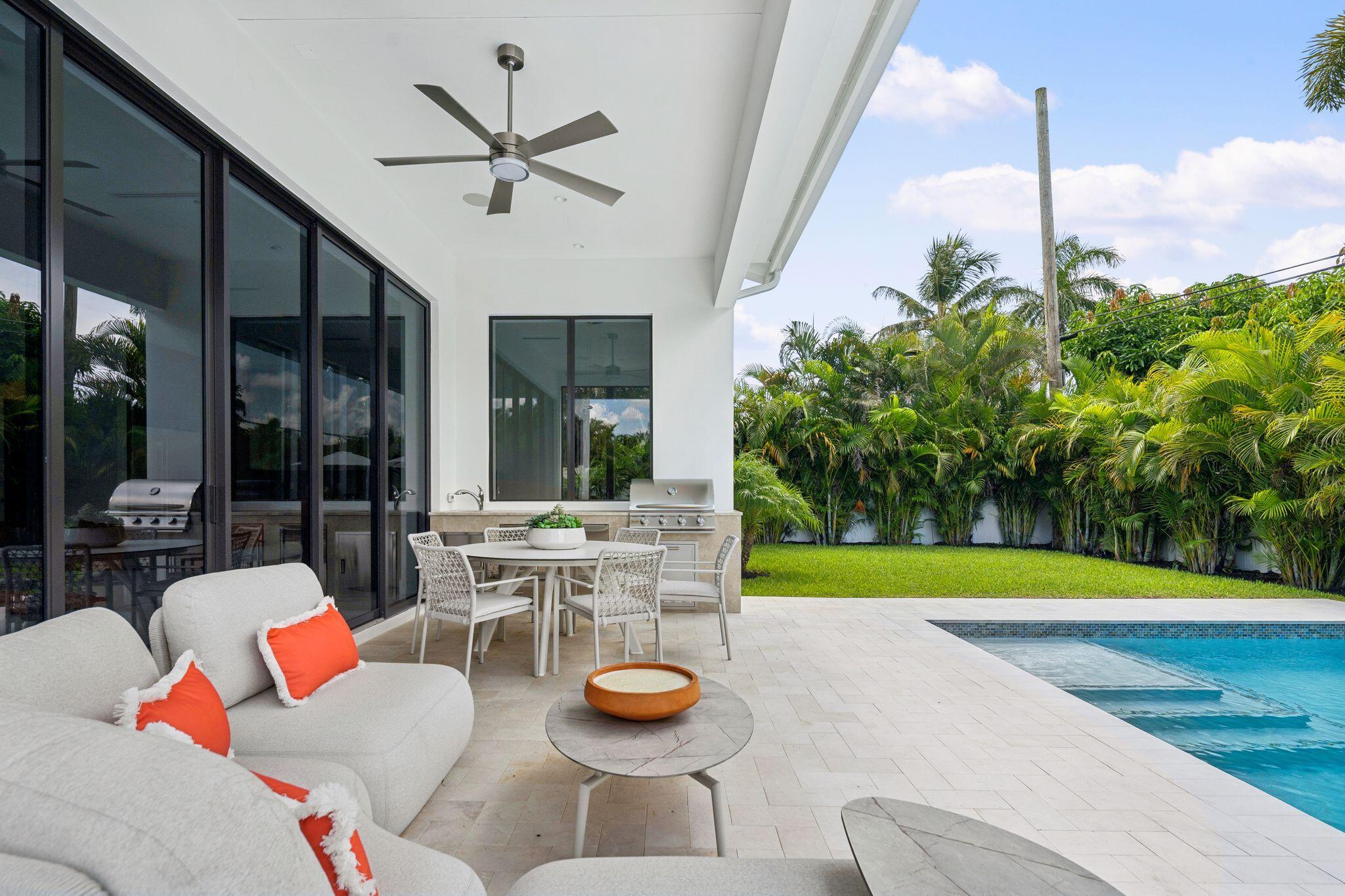 1040 NW 6th Terrace