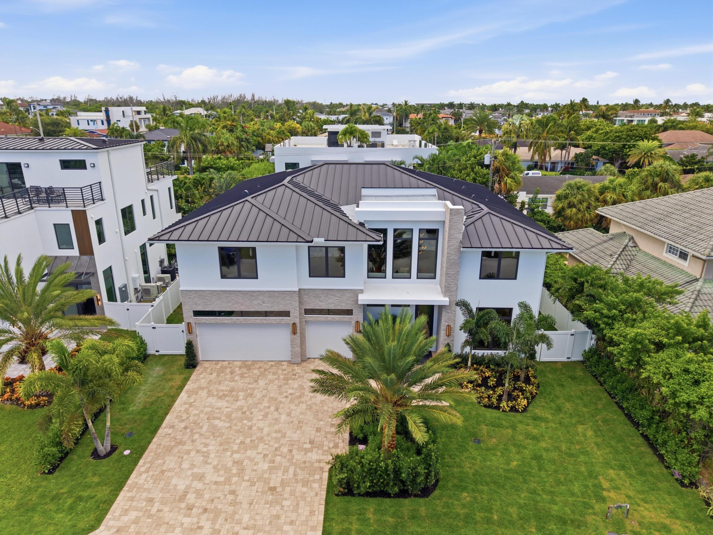 3093 Banyan Road