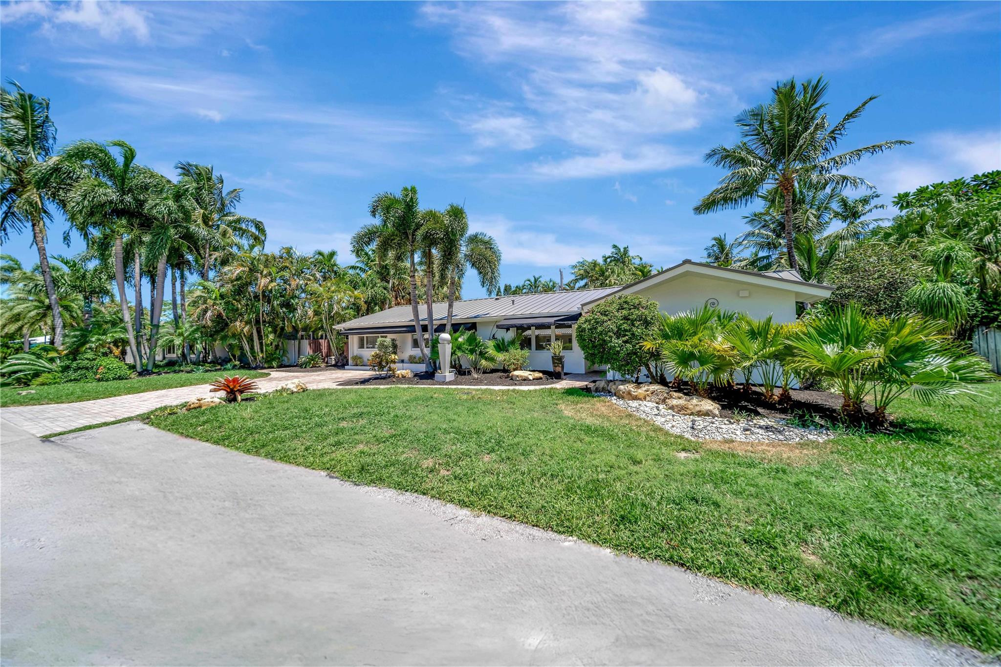 2524 NE 26th Terrace