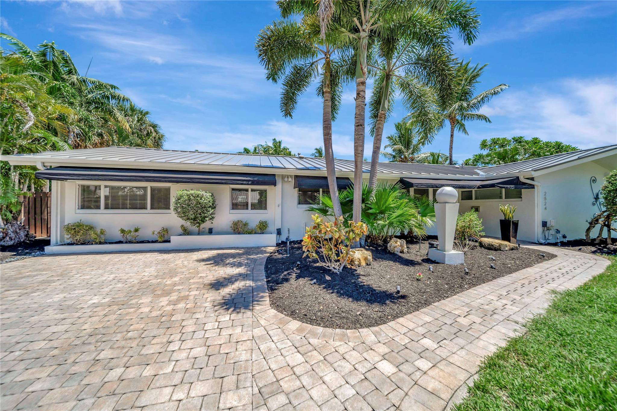 2524 NE 26th Terrace