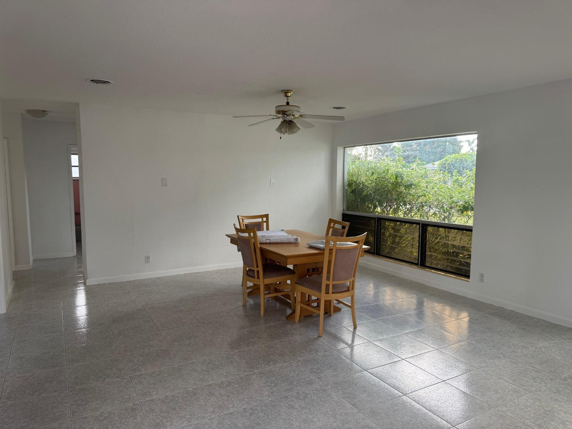 439 NE 33rd Street