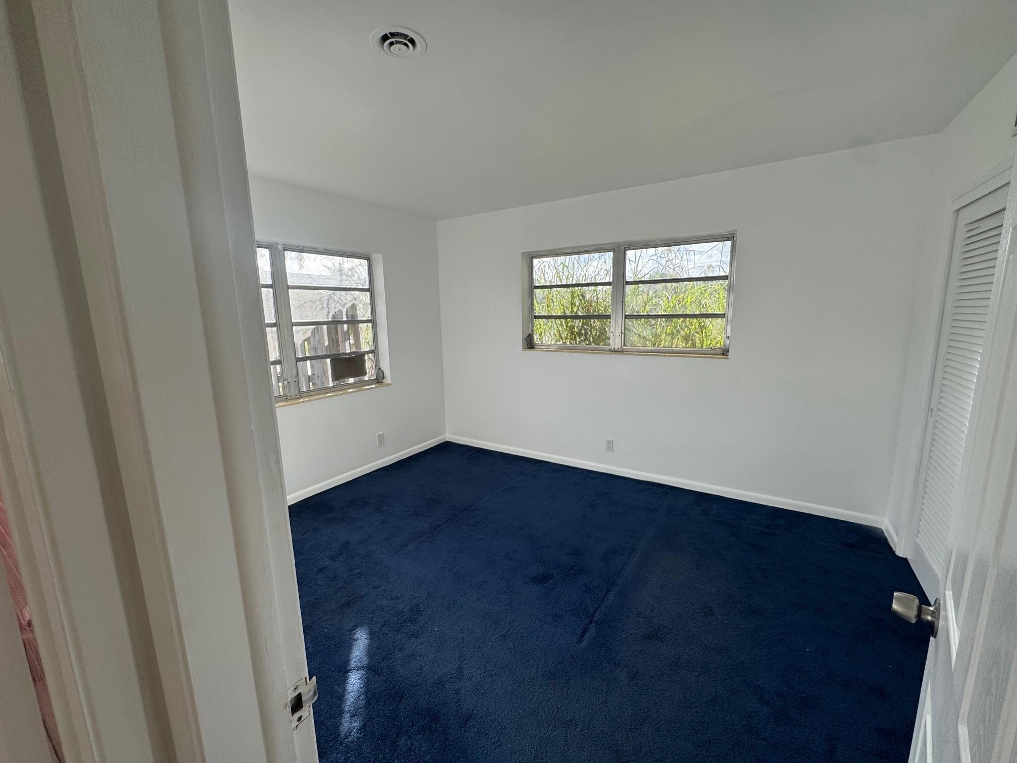 439 NE 33rd Street