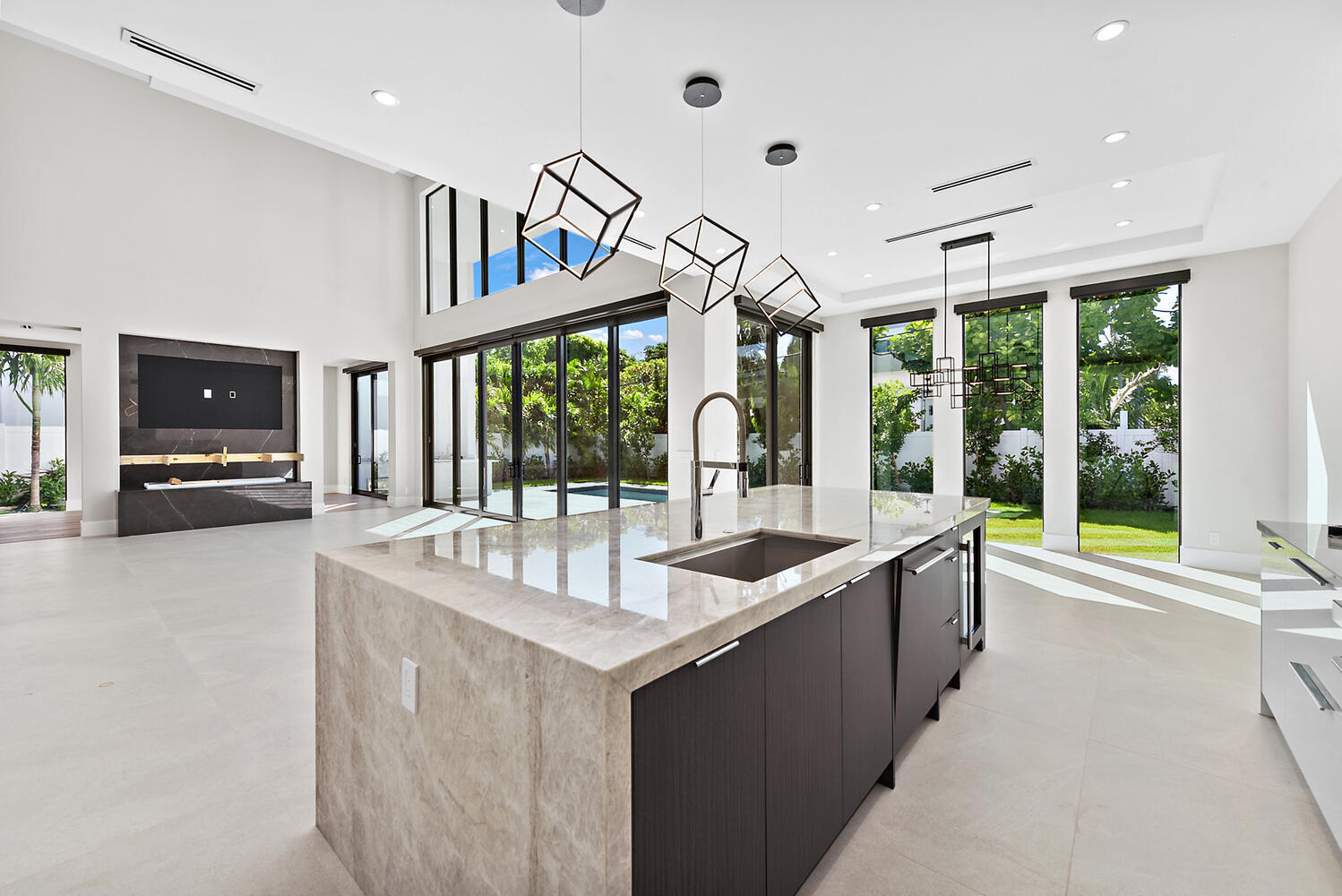 362 Churchill Road