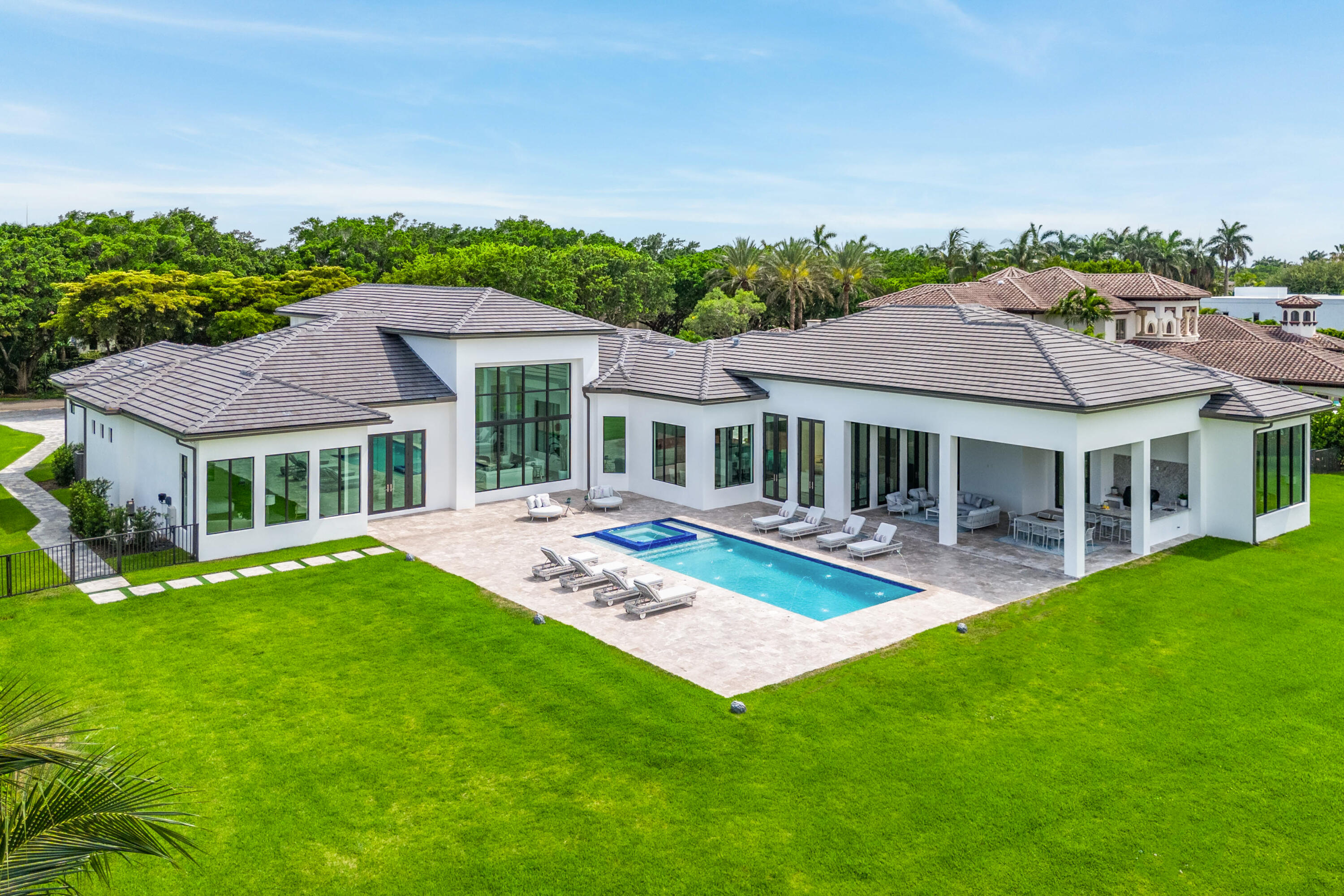 8719 Twin Lake Drive