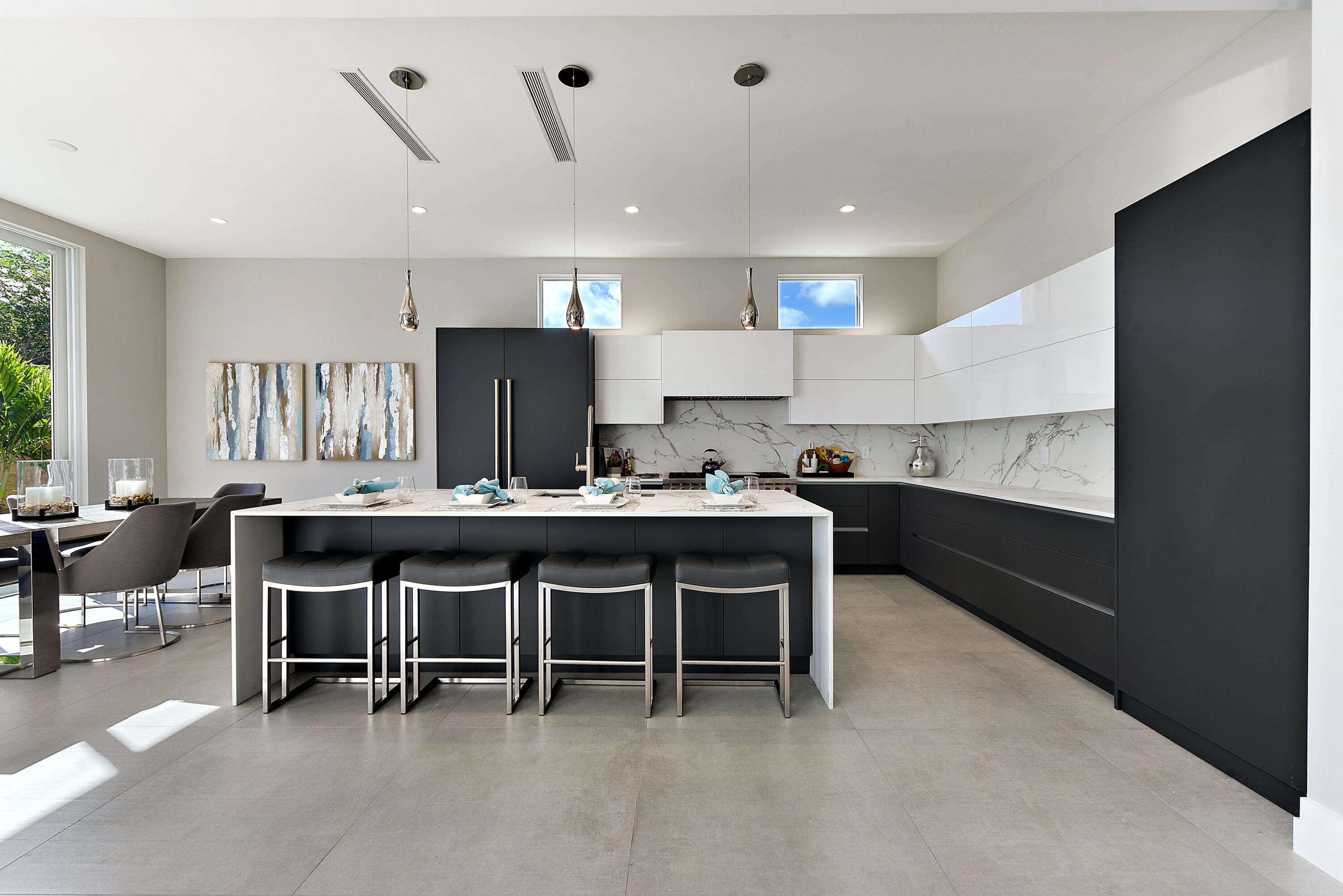 2627 NE 14th Street