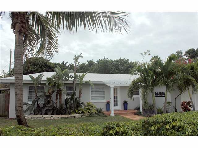 270 NW 8th Street