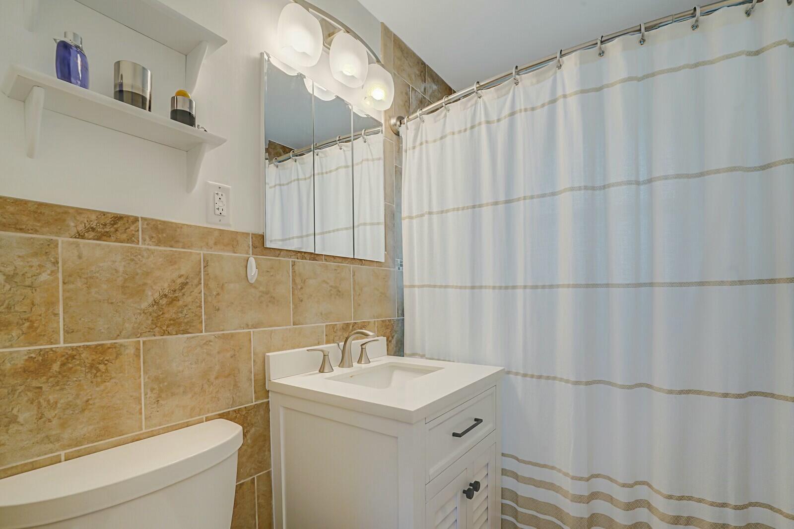 455 NE 34th Street