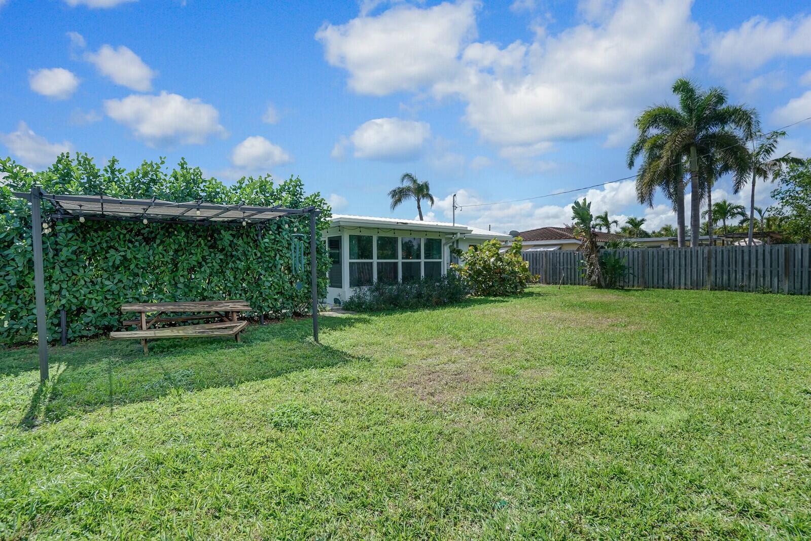 455 NE 34th Street