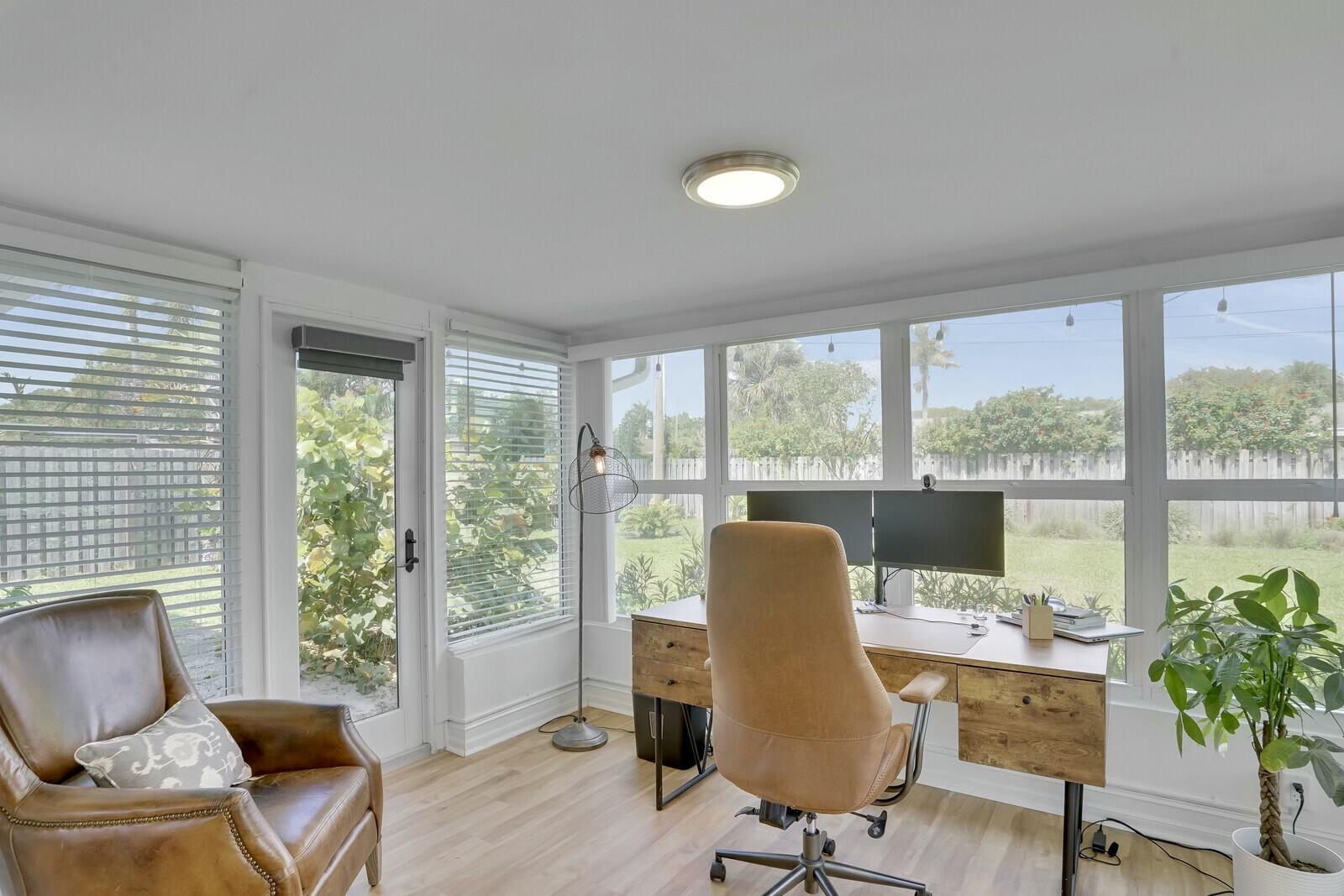 455 NE 34th Street