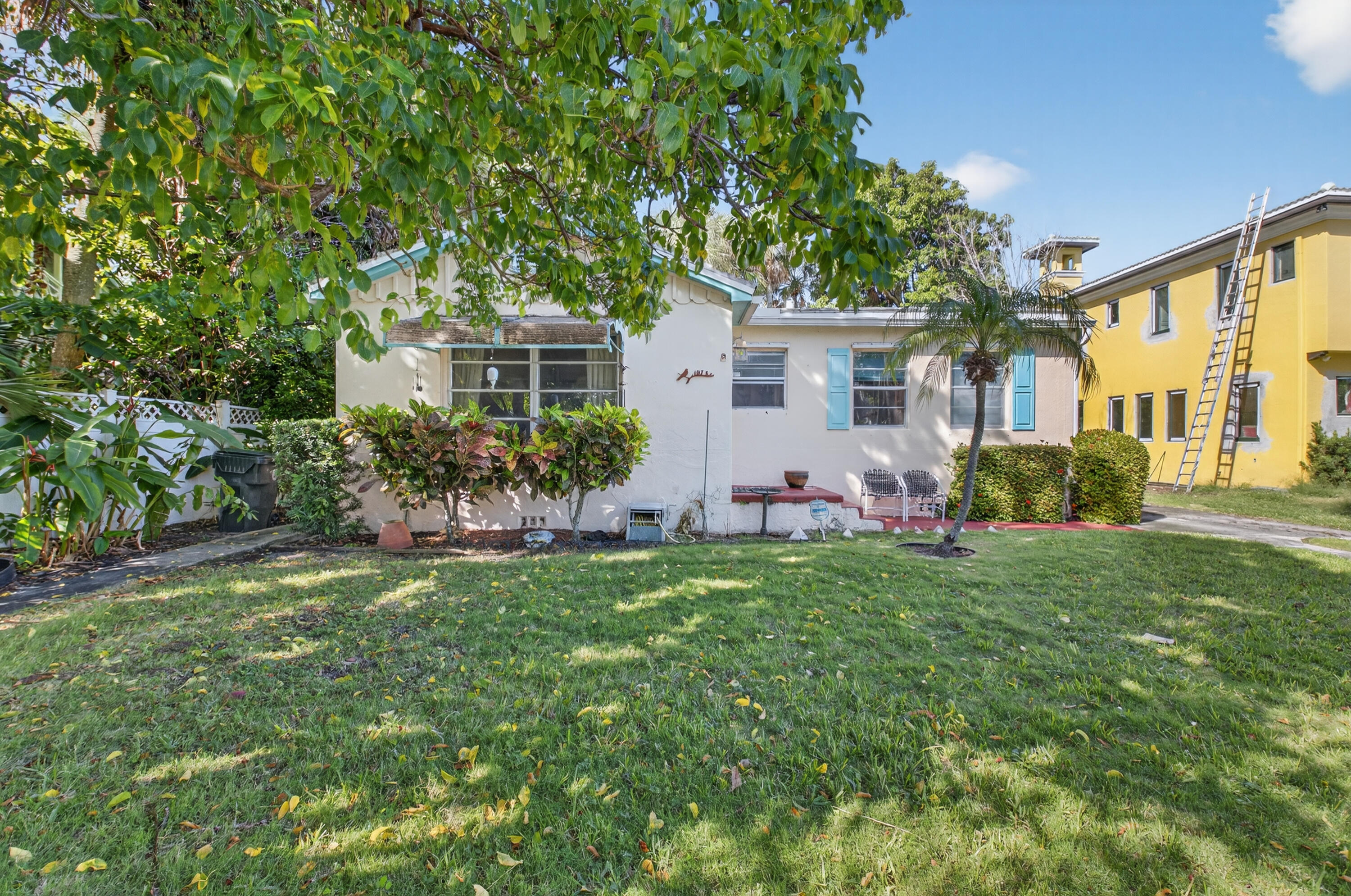 107 SE Olive Way