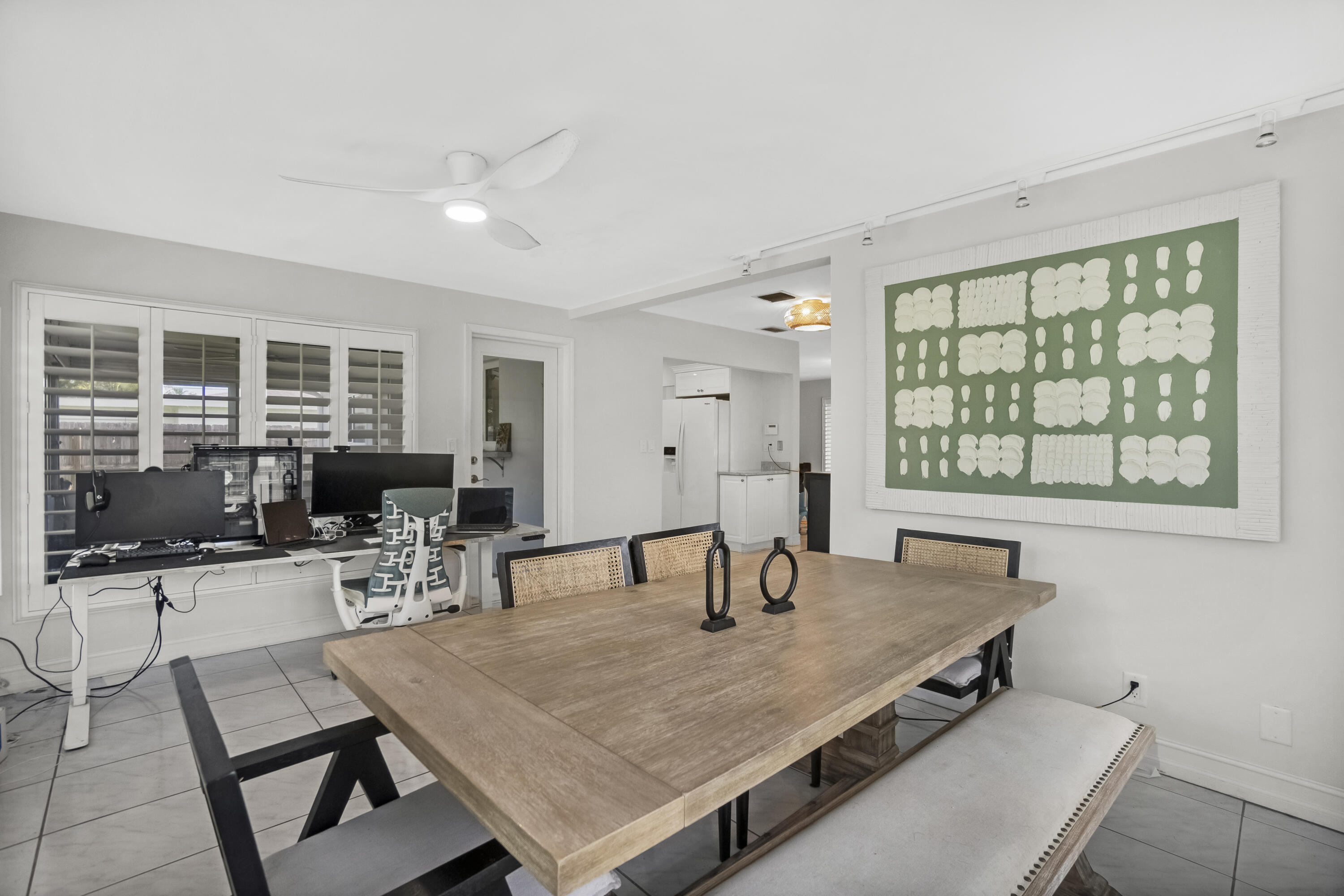 351 NE 28th Road