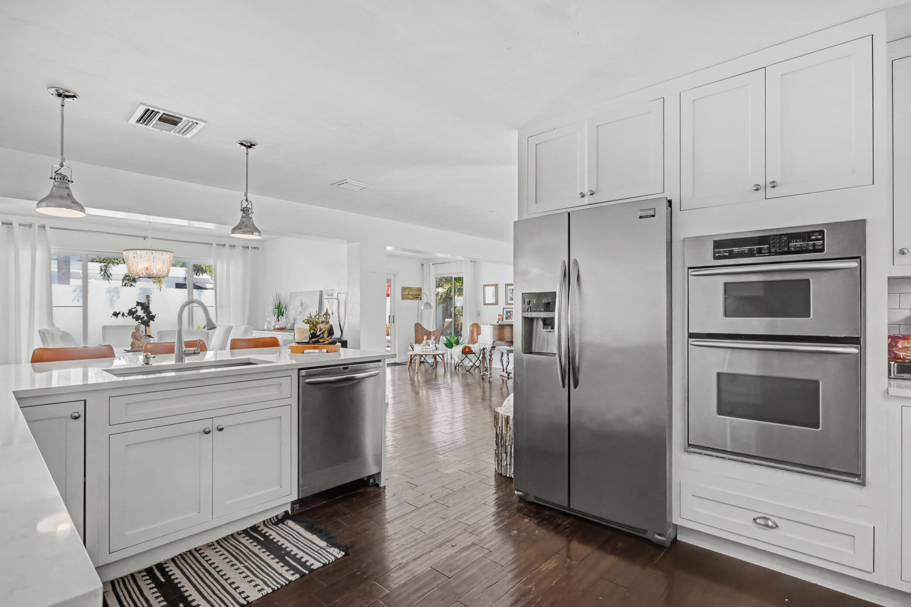 355 NE 23rd Way