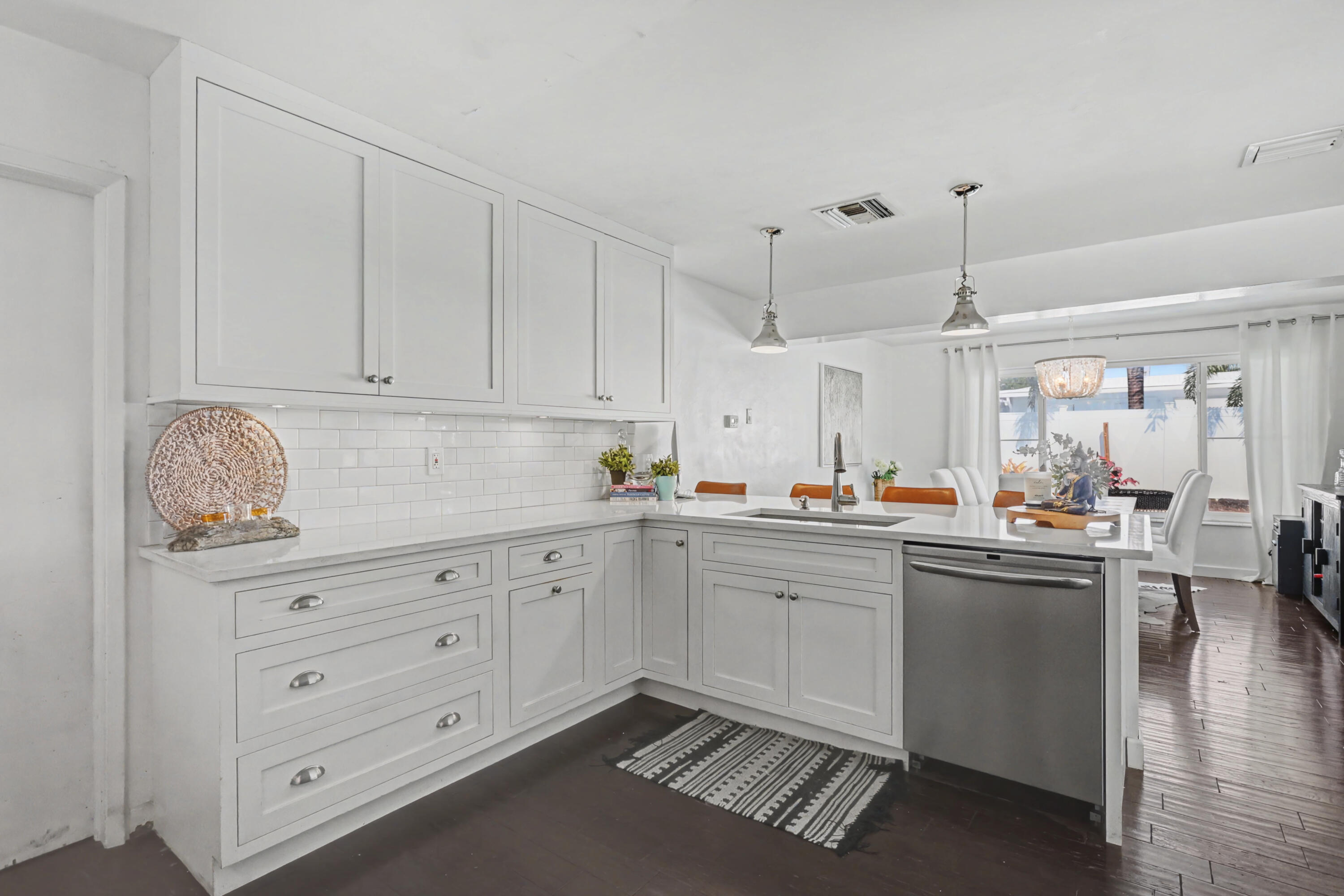 355 NE 23rd Way