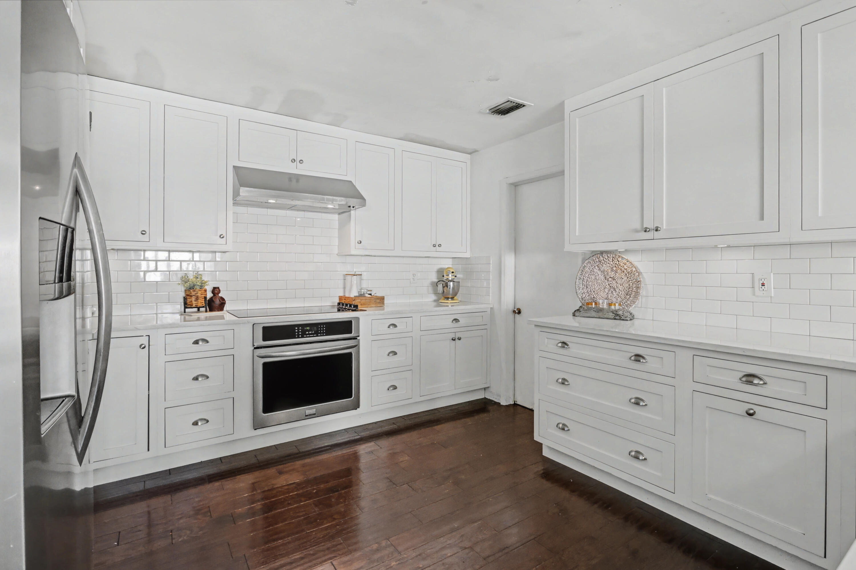 355 NE 23rd Way