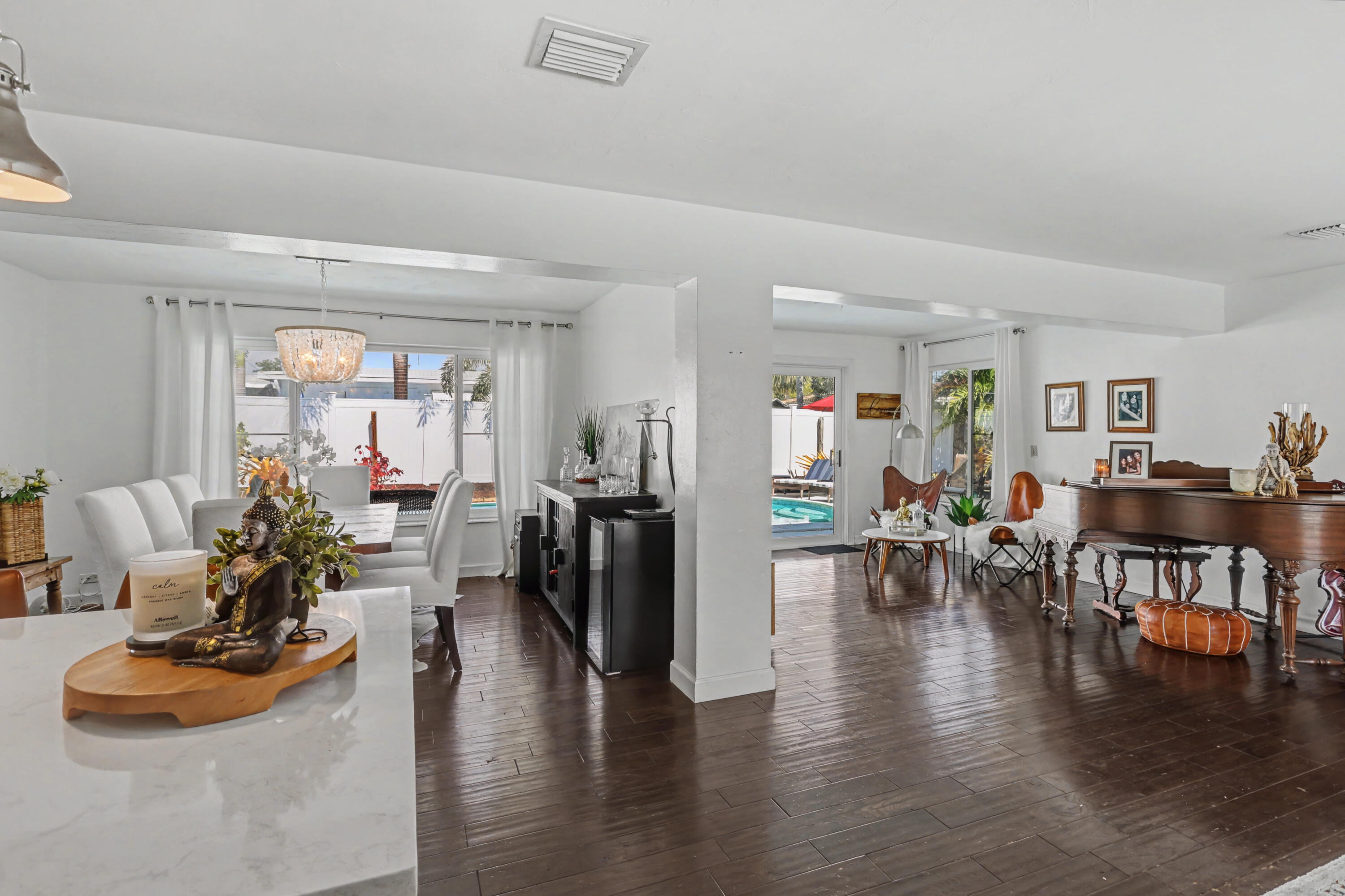 355 NE 23rd Way
