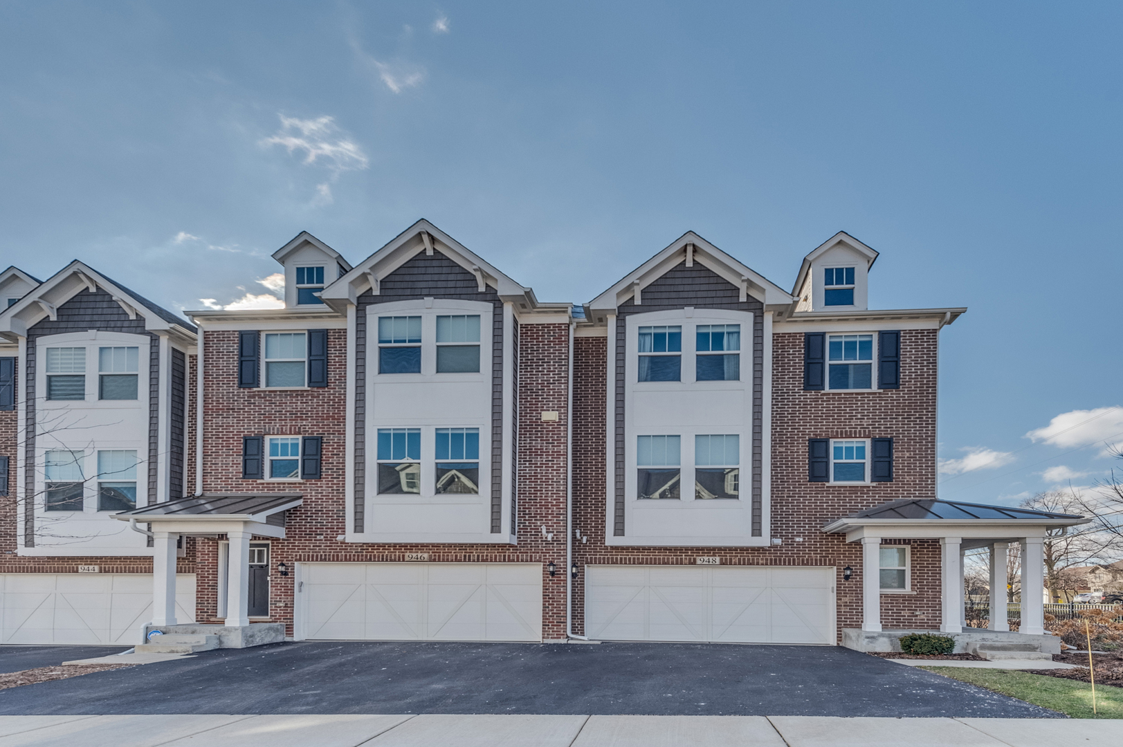 948 COLETTA Circle