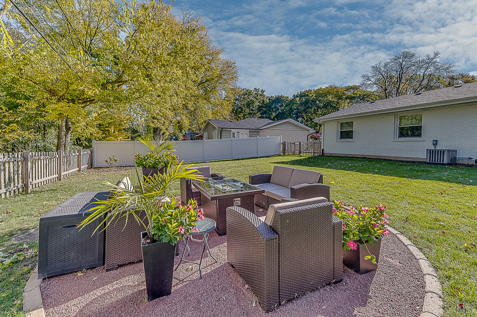 1145 Catherine Avenue