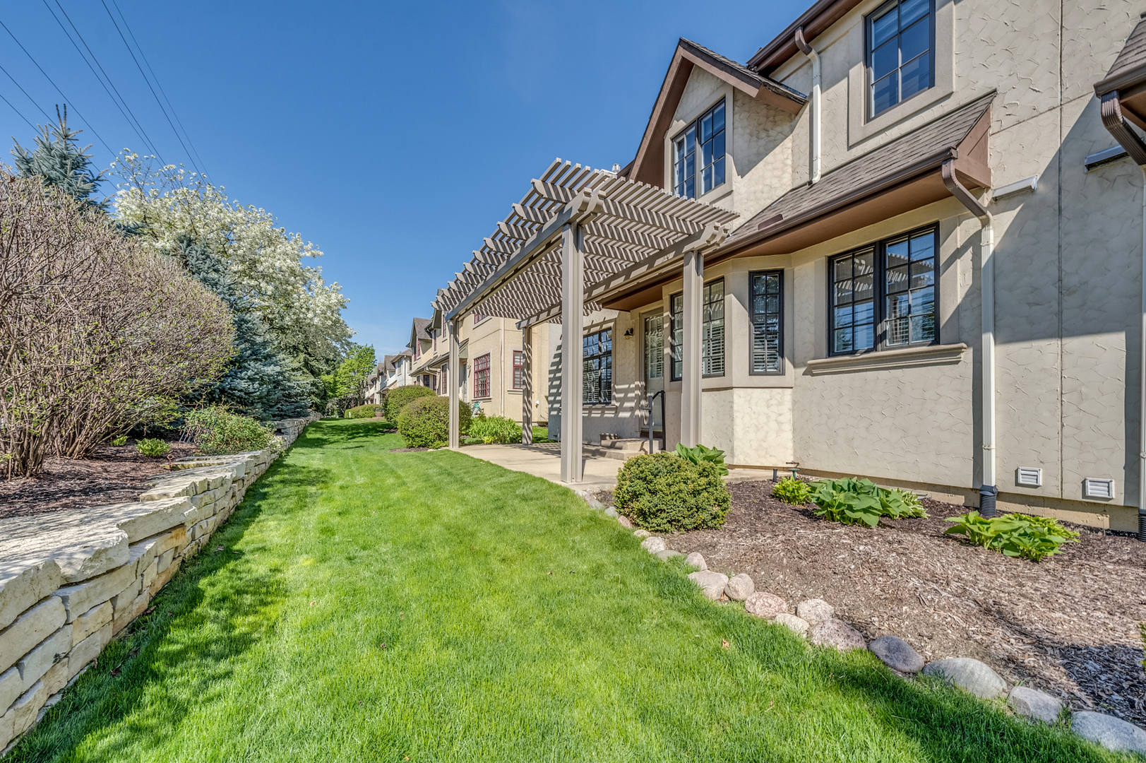 2115 Lillian Lane