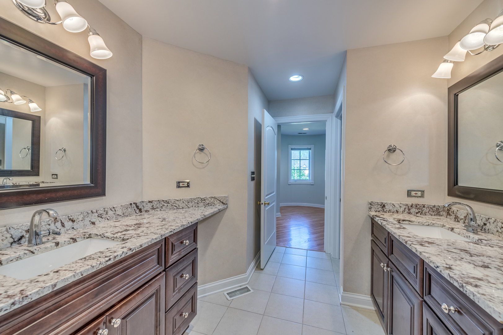 2115 Lillian Lane