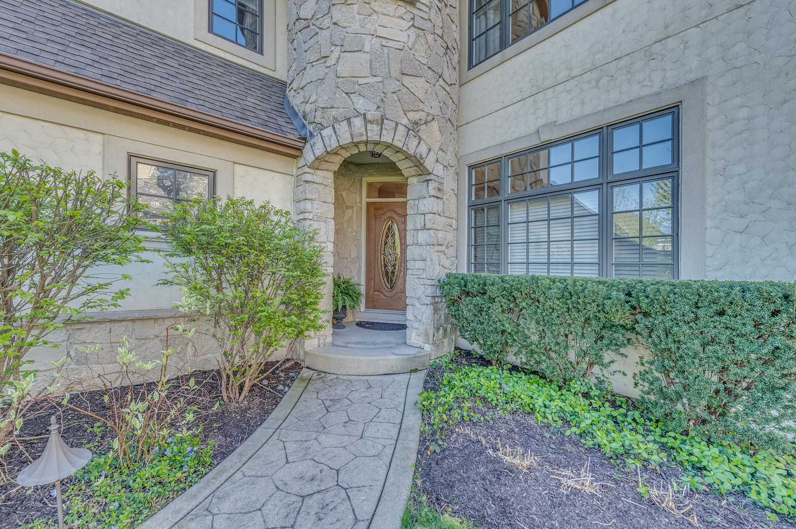 2115 Lillian Lane