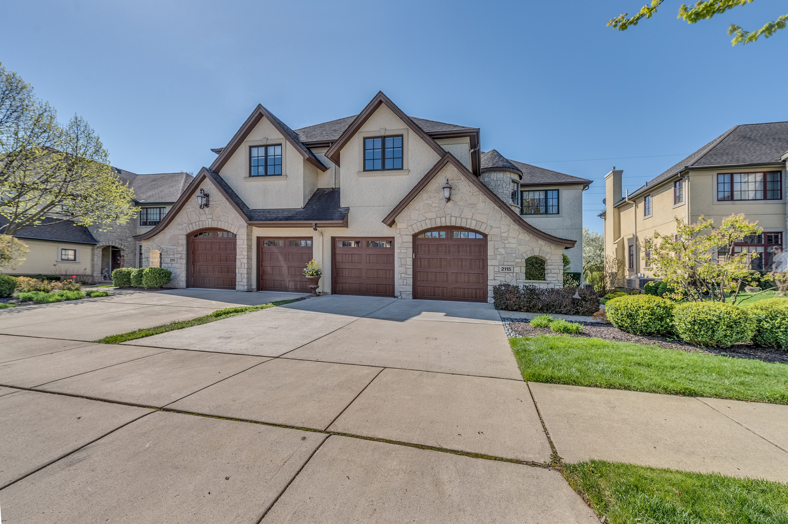 2115 Lillian Lane