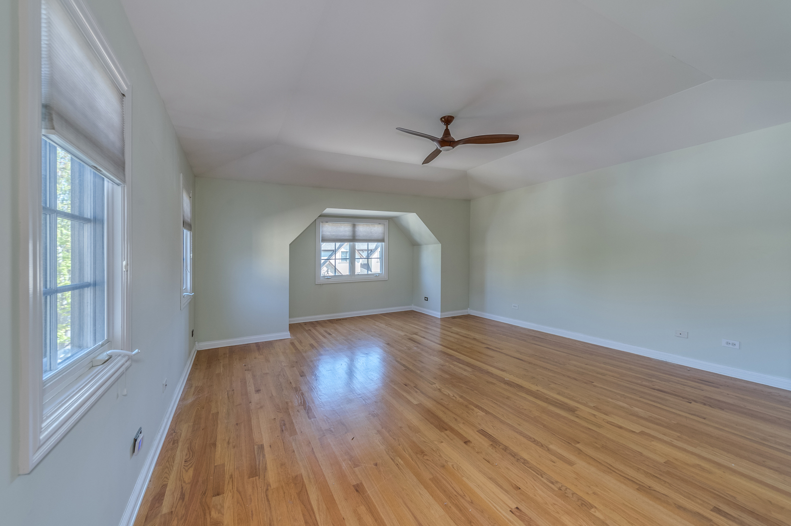2115 Lillian Lane