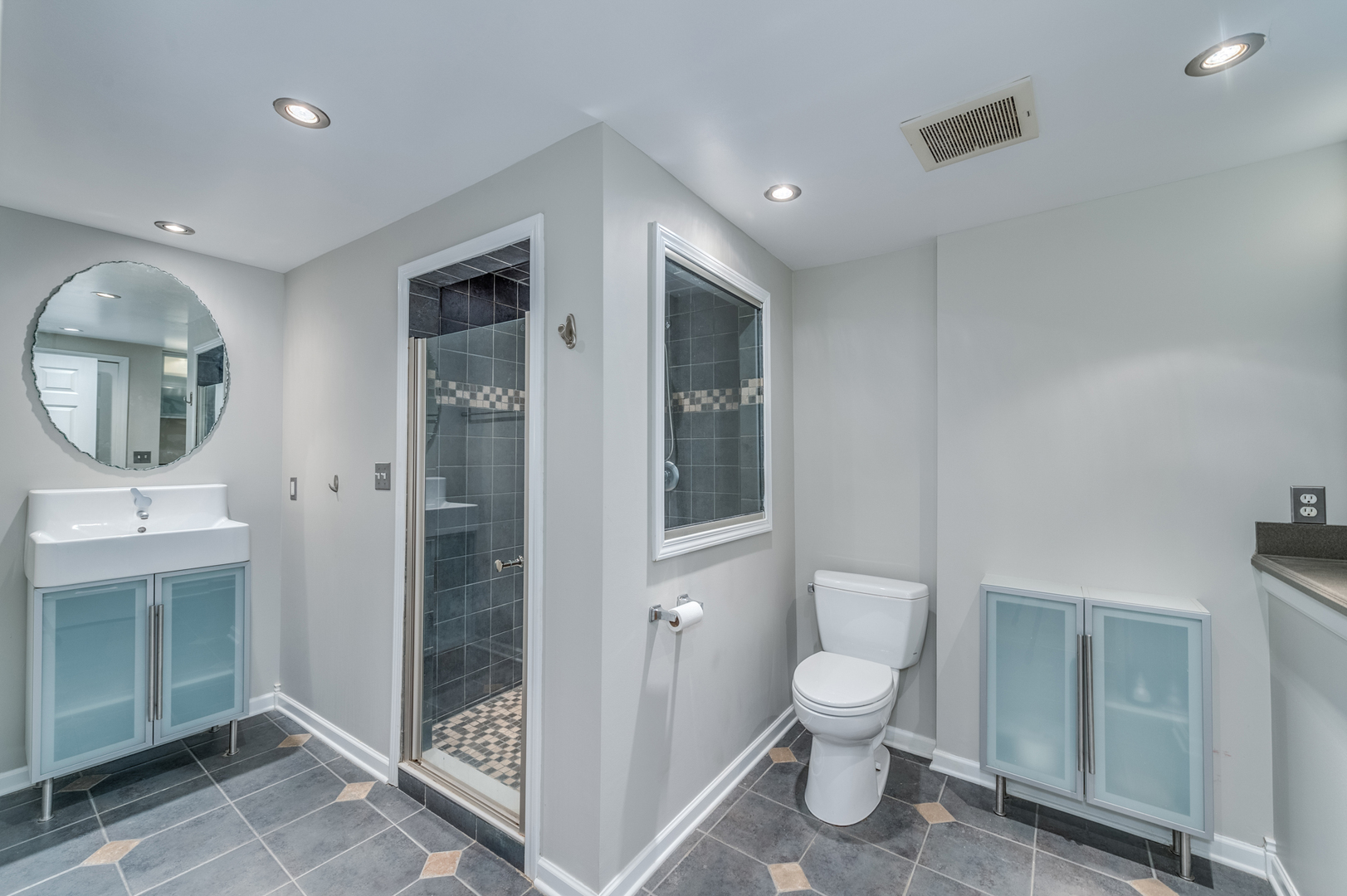 2115 Lillian Lane