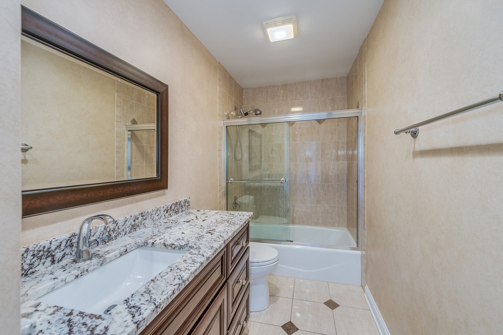 2115 Lillian Lane
