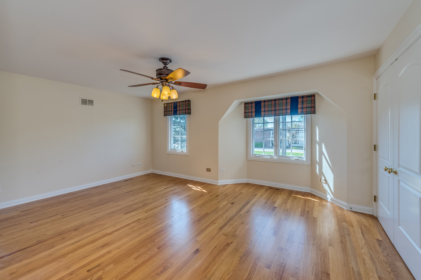 2115 Lillian Lane