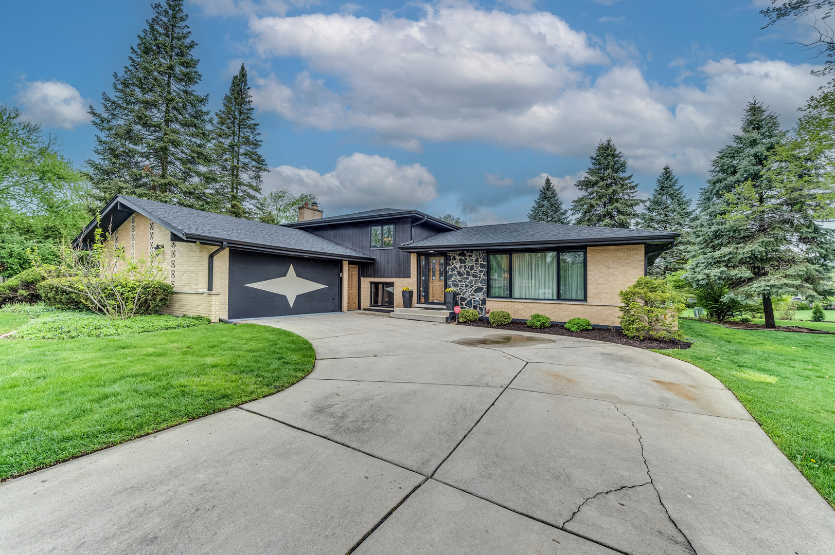 542 Valley View Drive