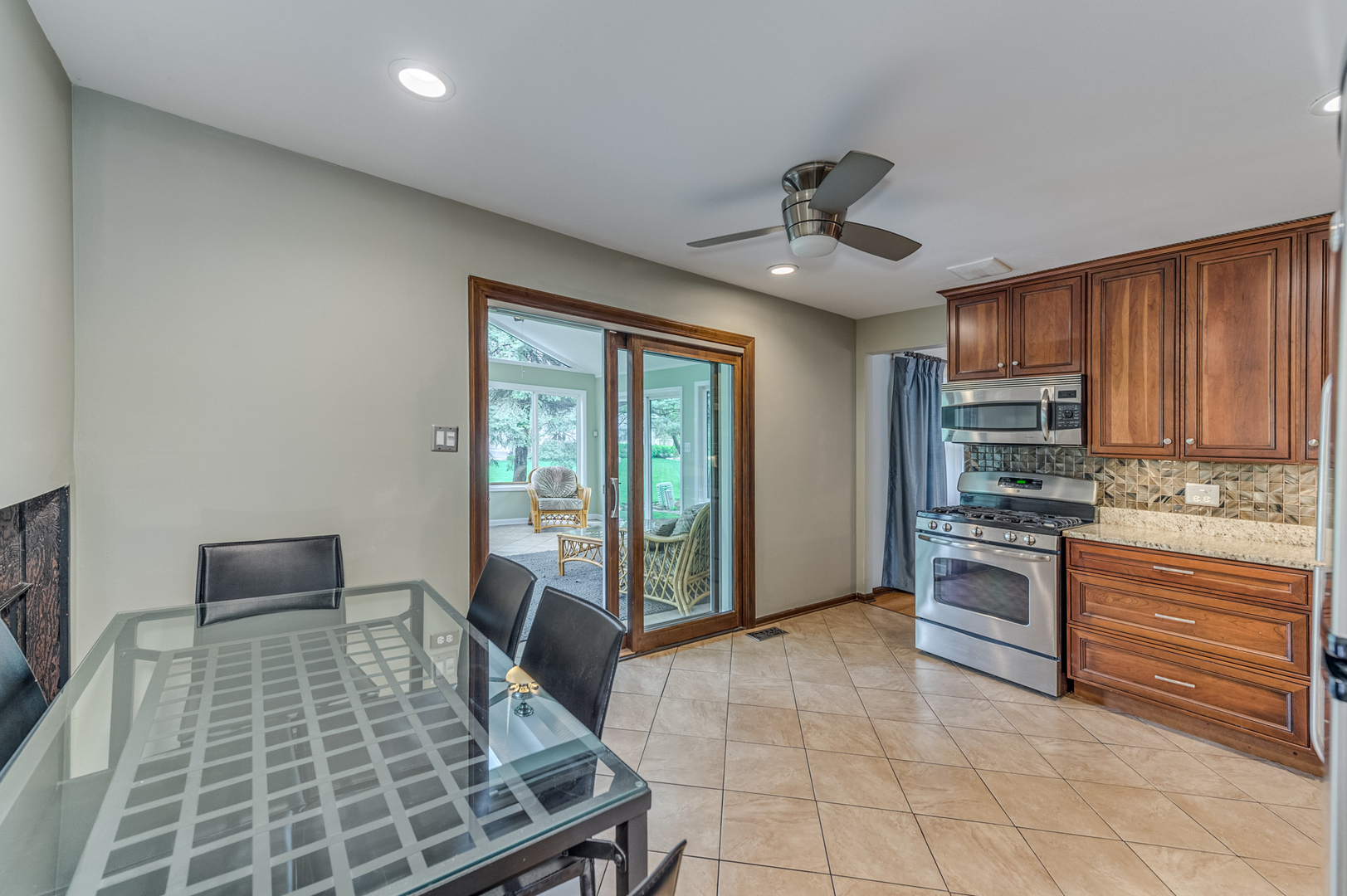 542 Valley View Drive