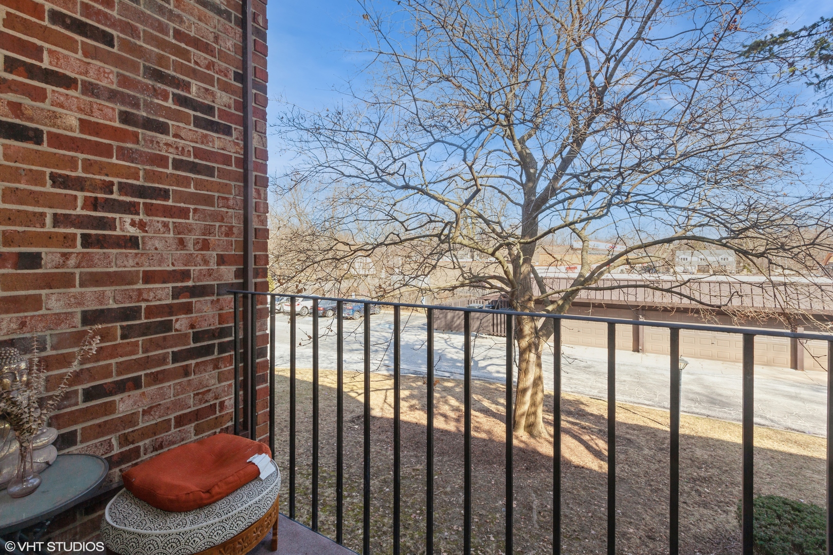 1041 W Ogden Avenue W Unit: 231