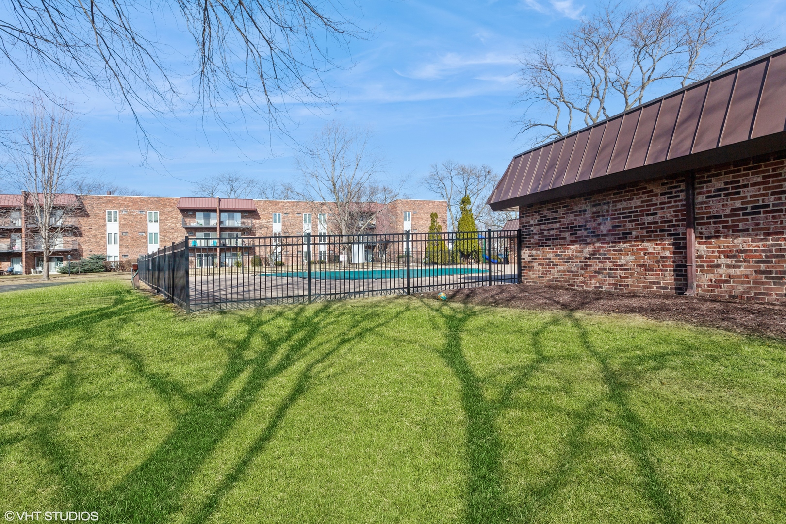 1041 W Ogden Avenue W Unit: 231