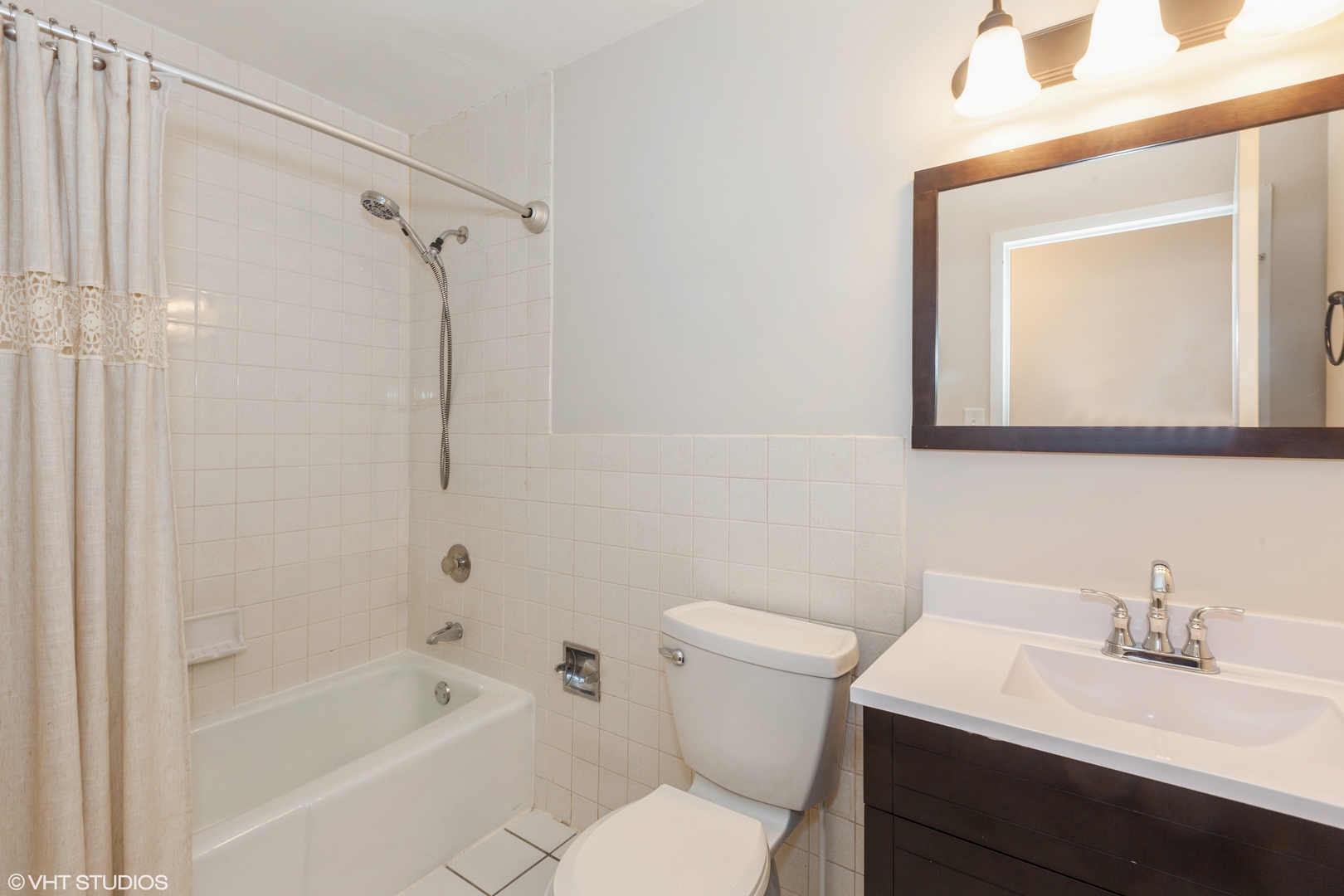 1041 W Ogden Avenue W Unit: 231