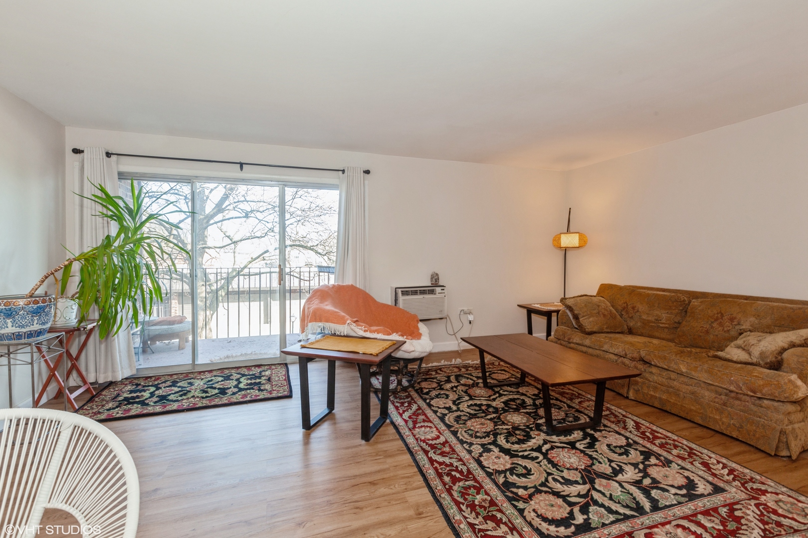 1041 W Ogden Avenue W Unit: 231